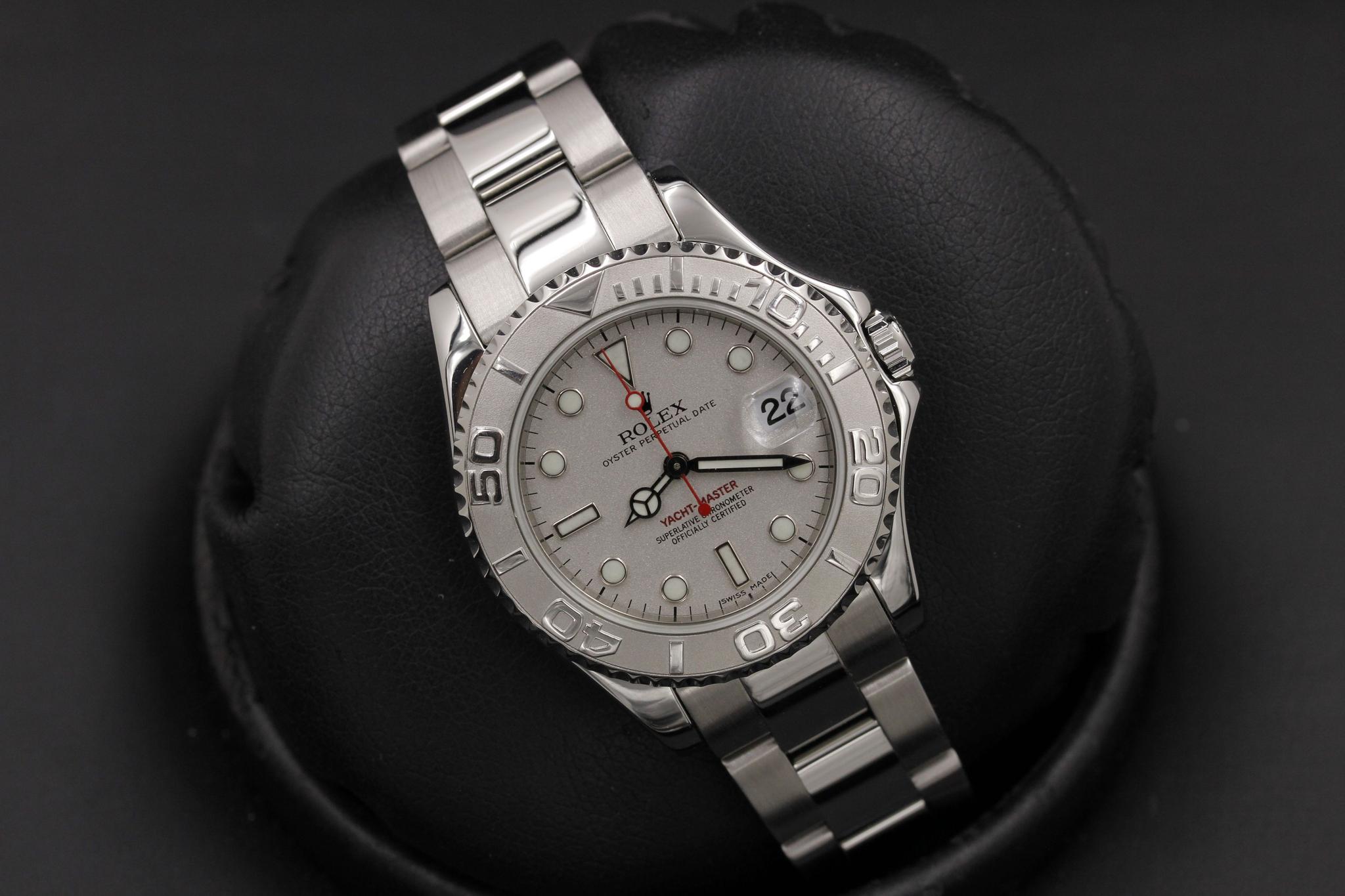 Watch Image 9