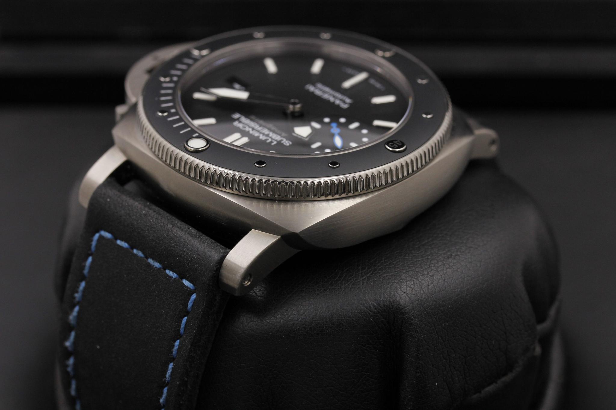 Watch Image 5