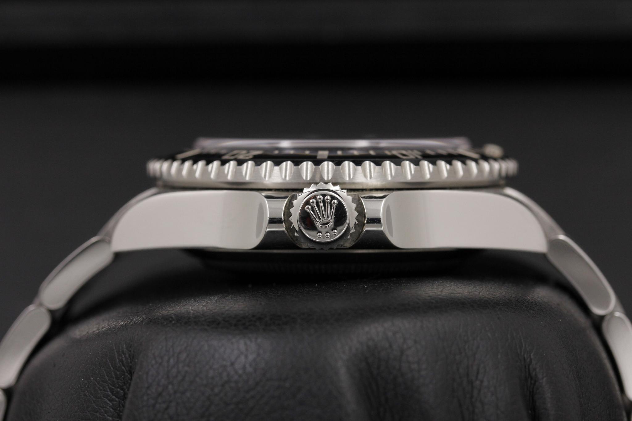 Watch Image 3