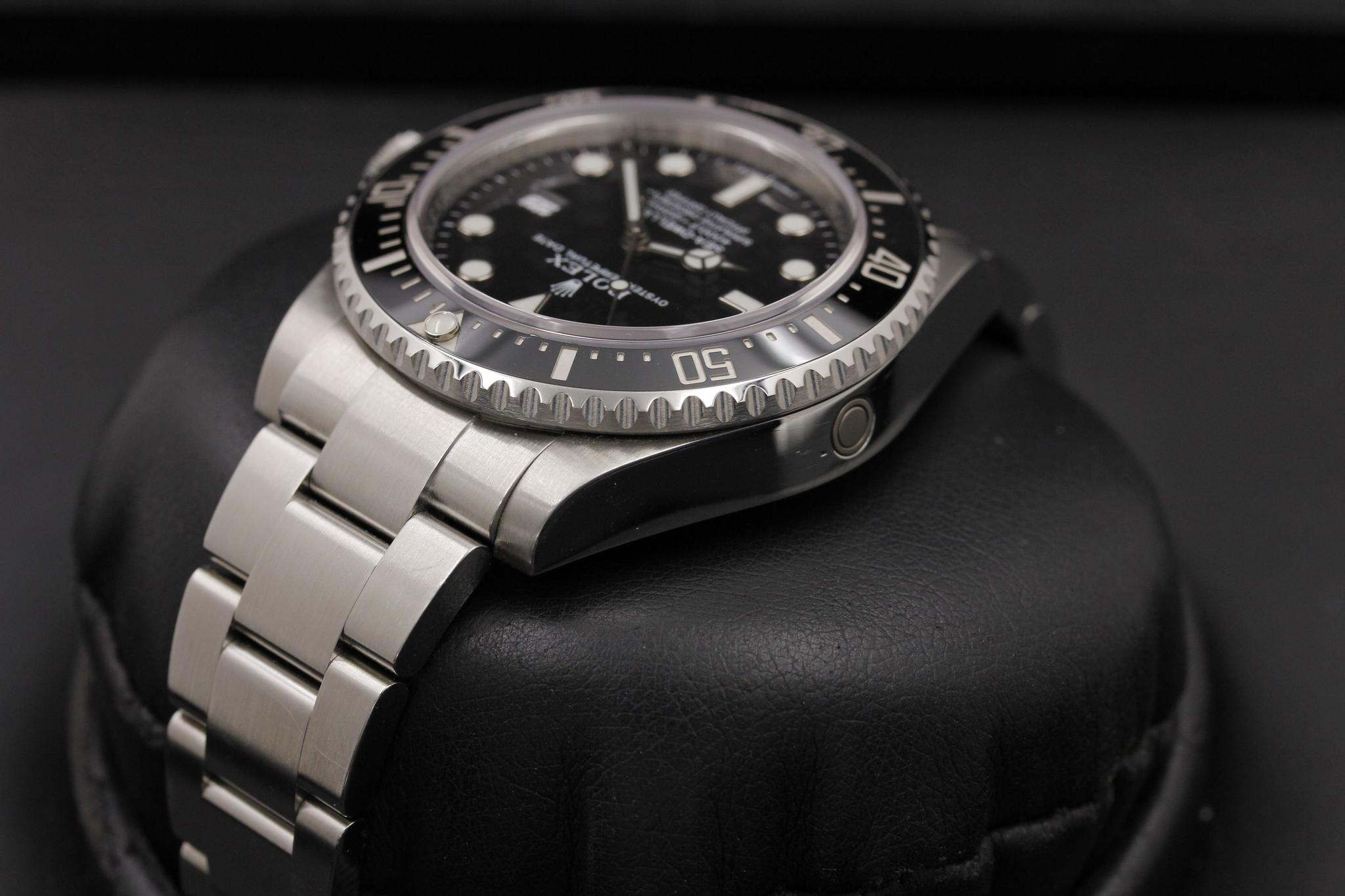 Watch Image 5