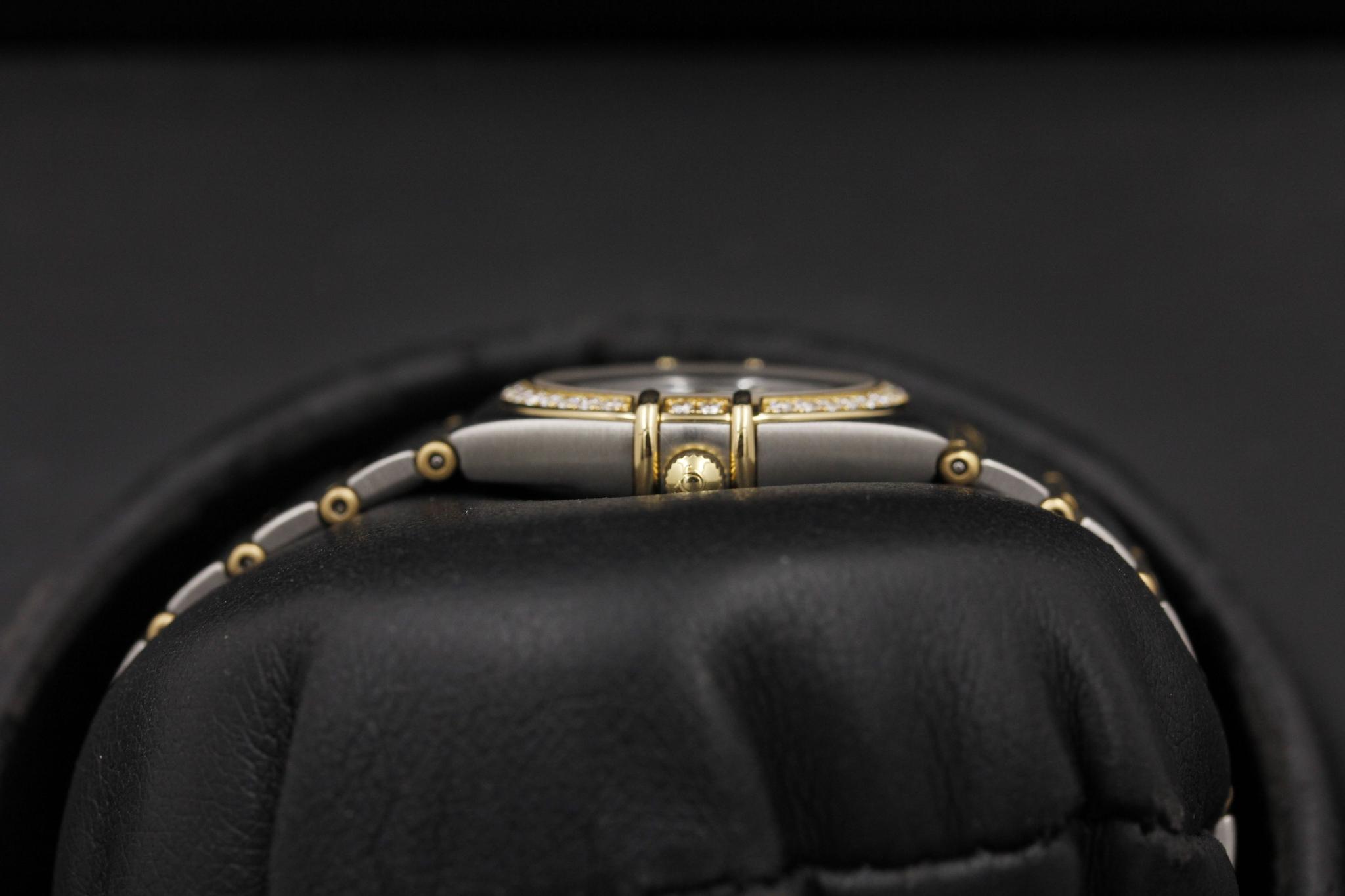 Watch Image 3