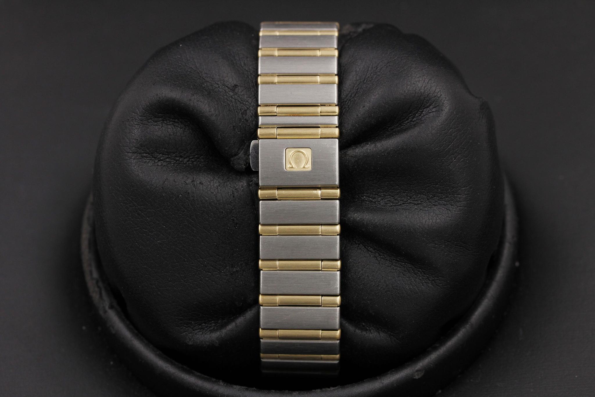 Watch Image 8