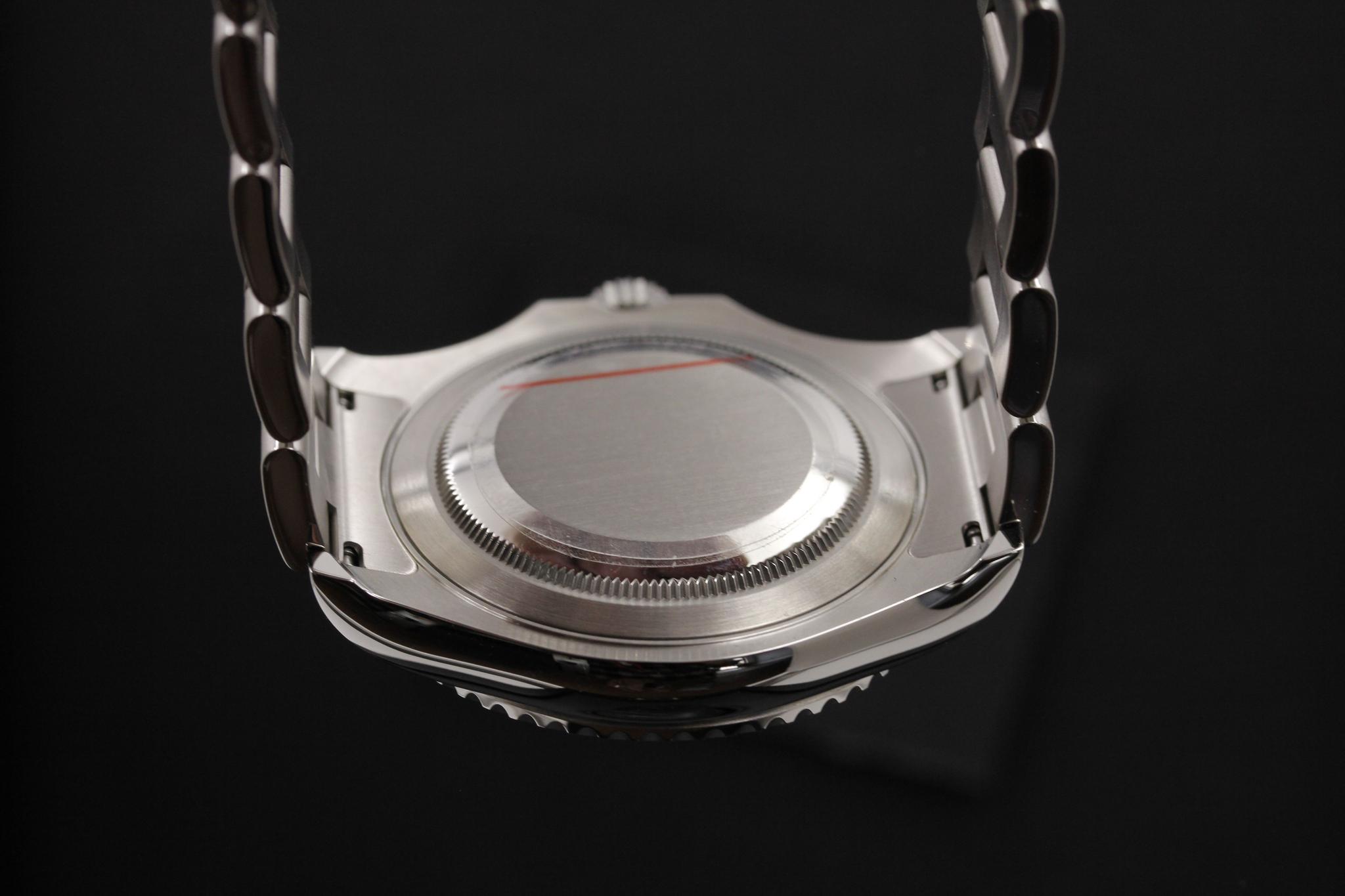 Watch Image 7