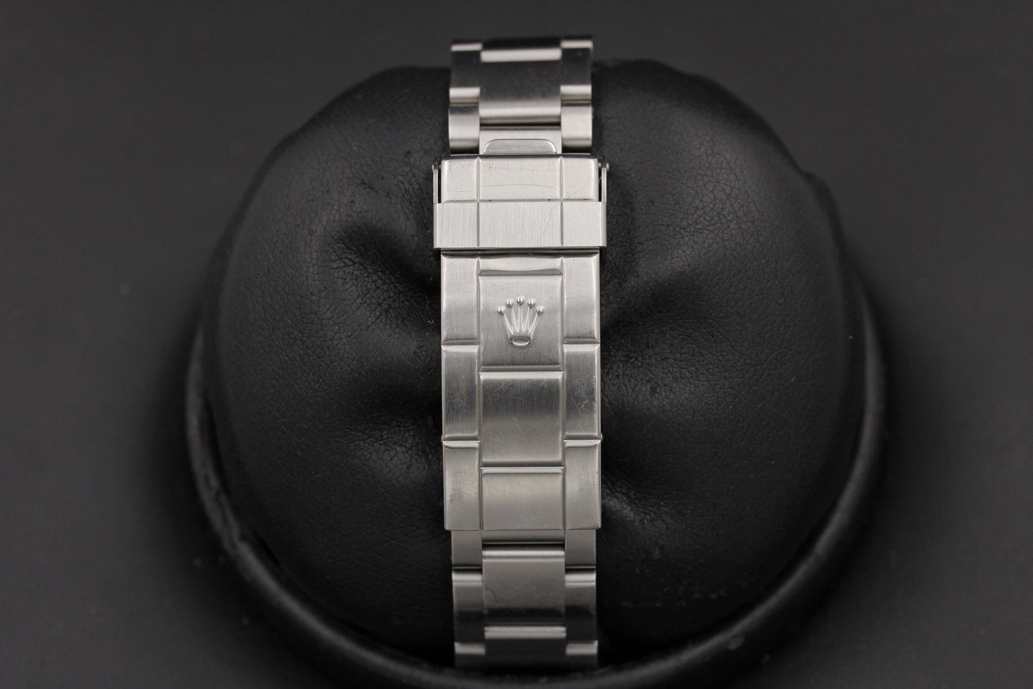 Watch Image 8