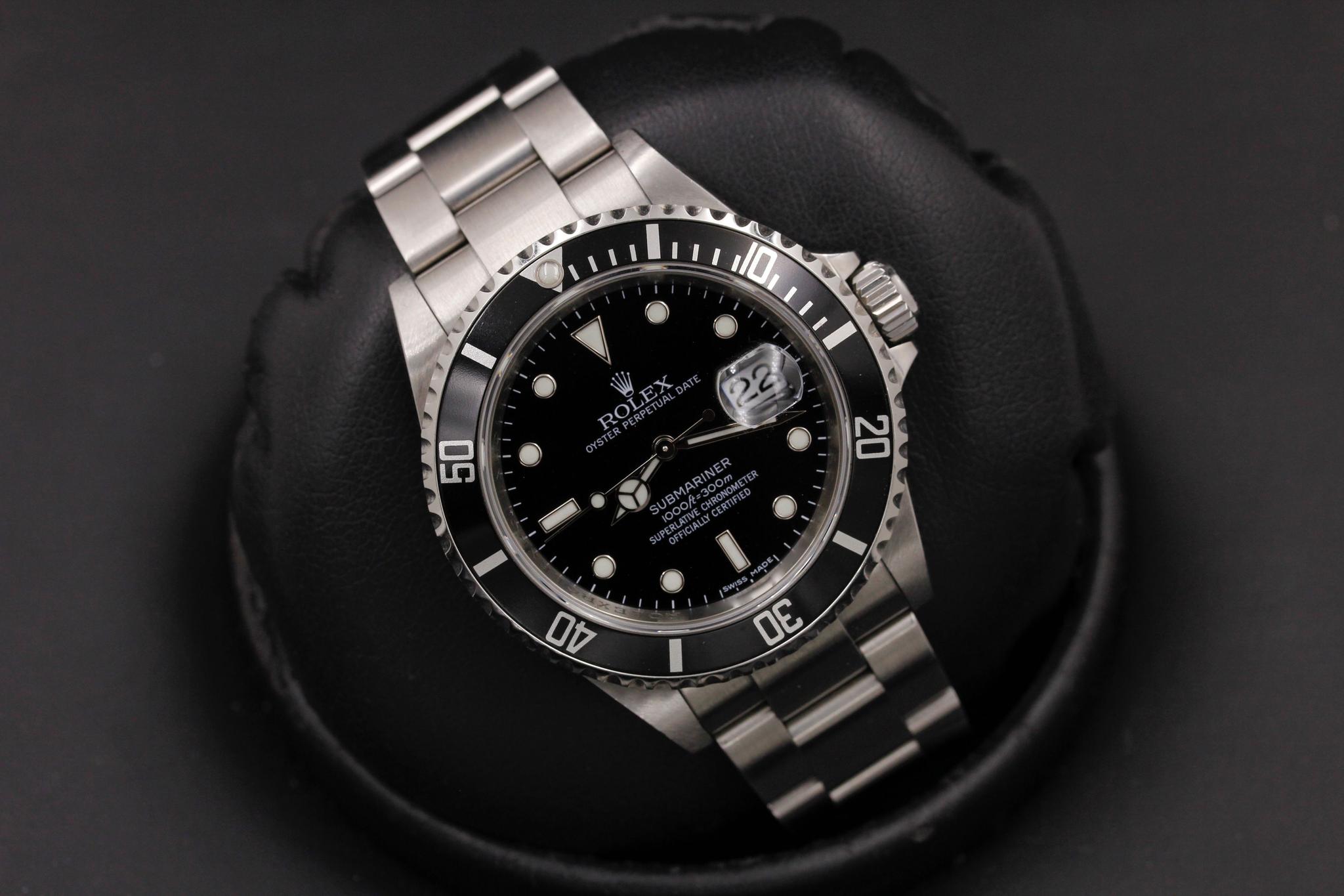 Watch Image 10
