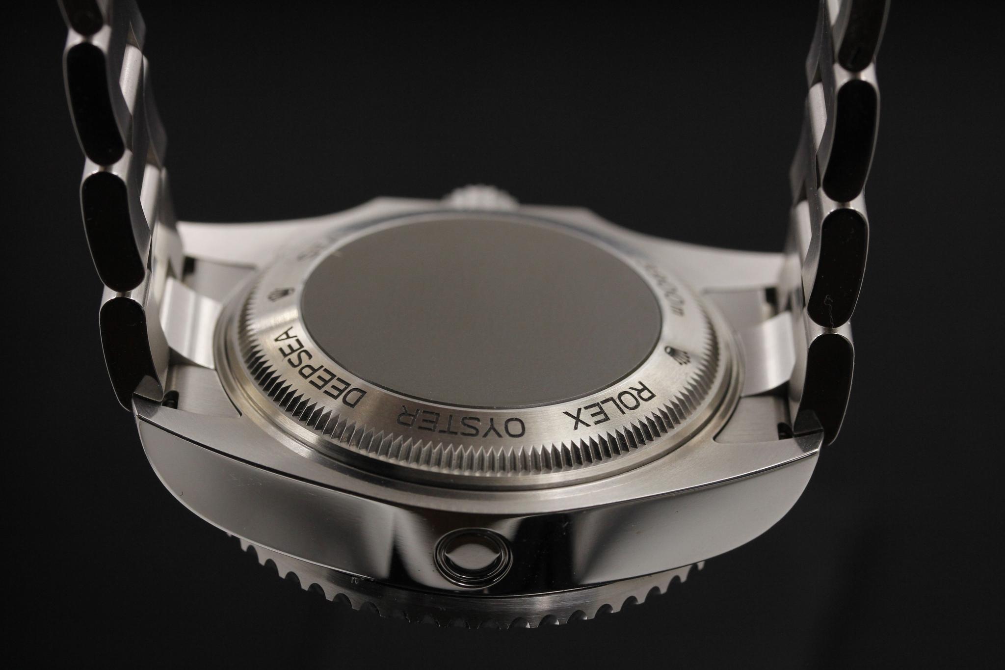 Watch Image 8