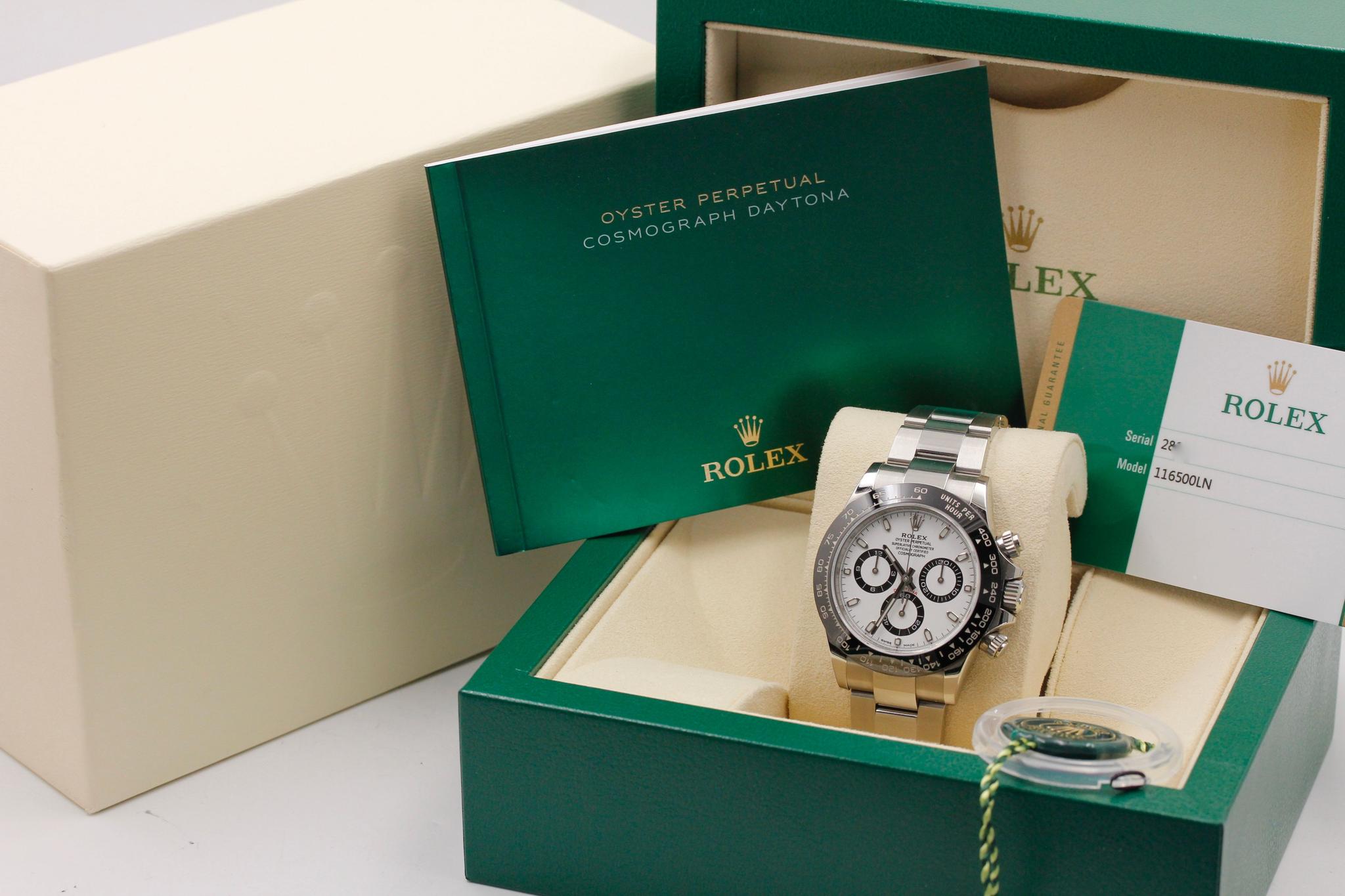 Watch Image 11