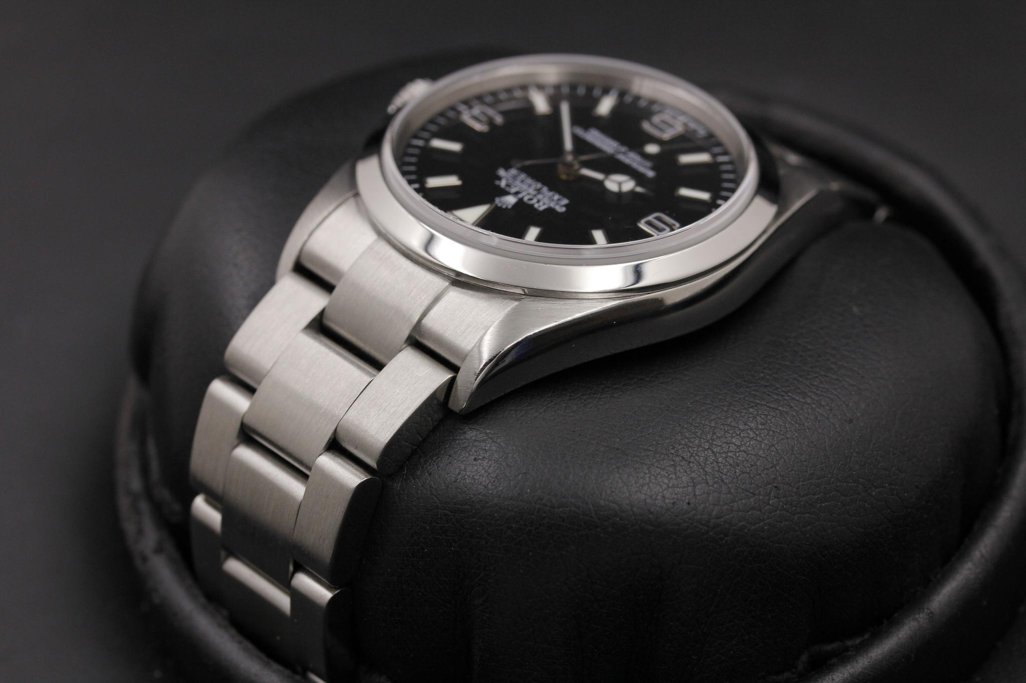 Watch Image 5