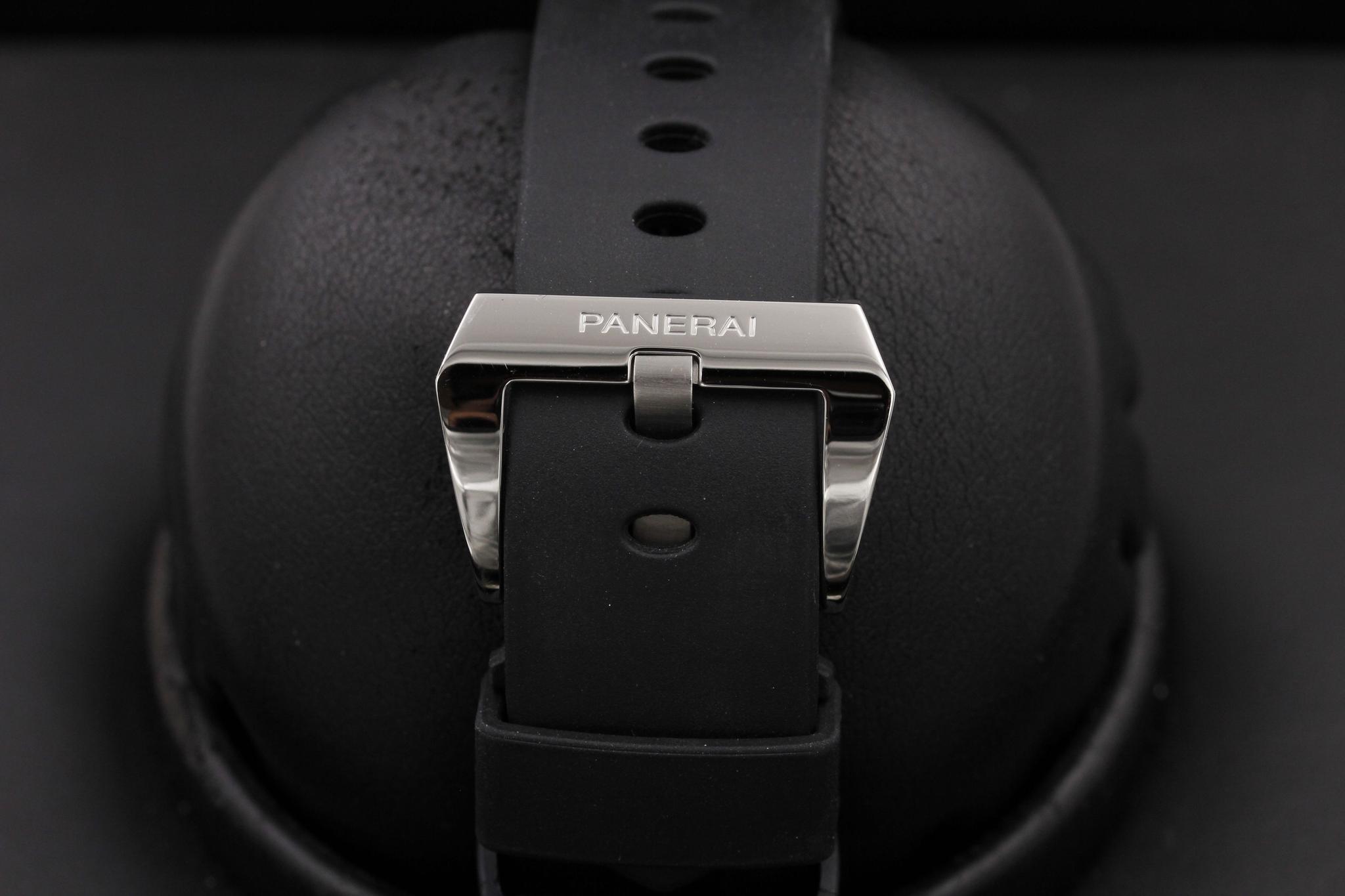 Watch Image 7