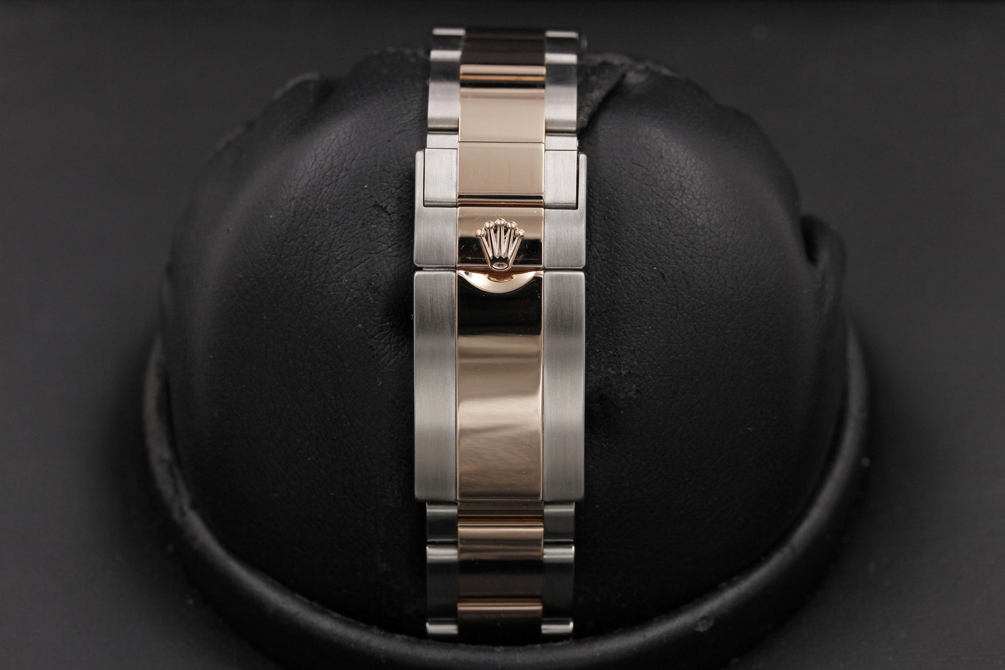 Watch Image 8