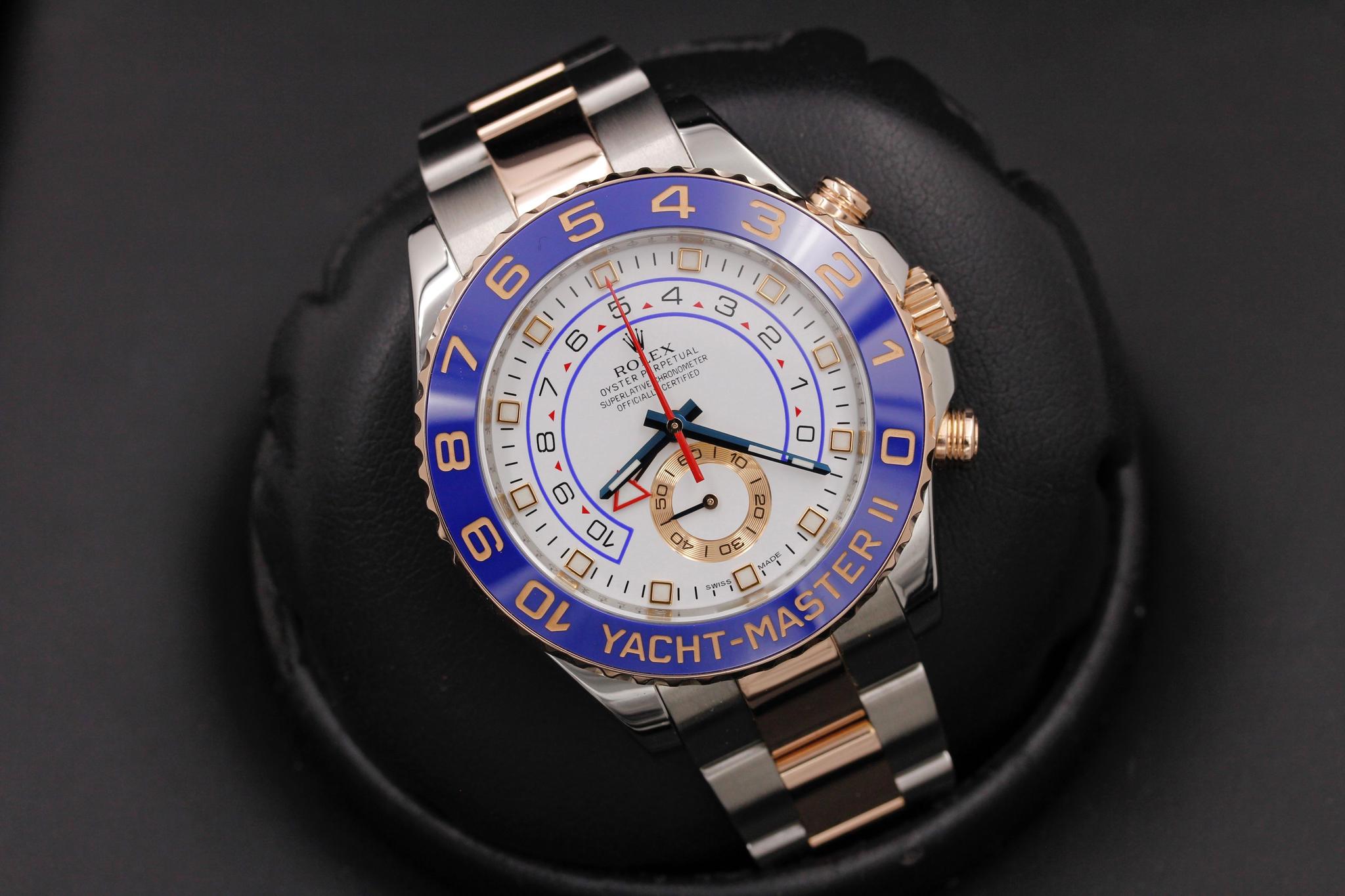 Watch Image 9