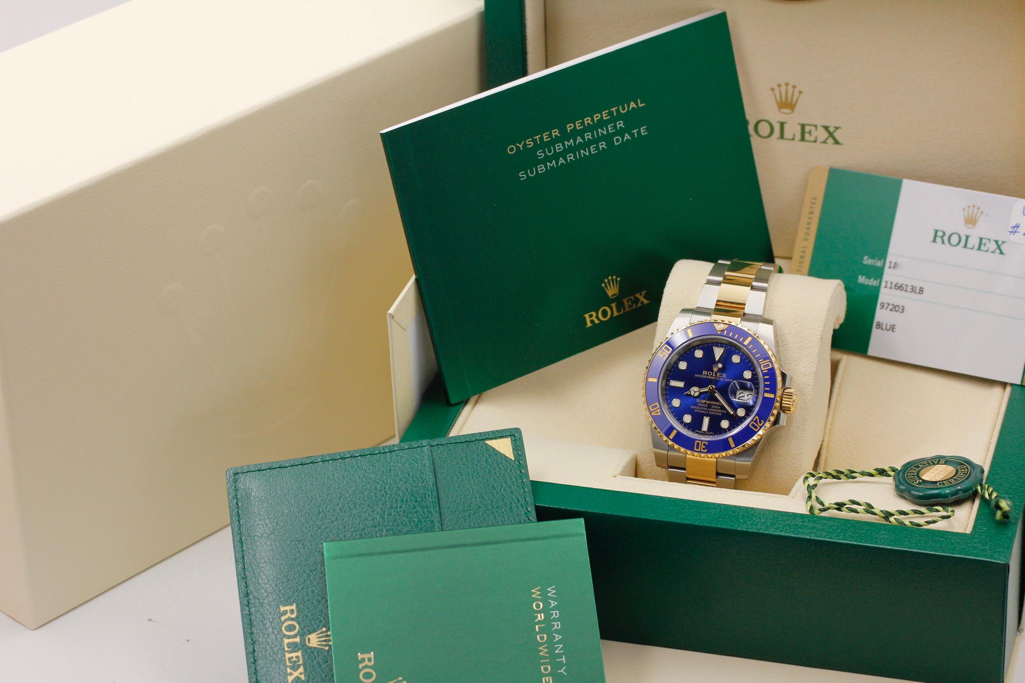 Watch Image 11