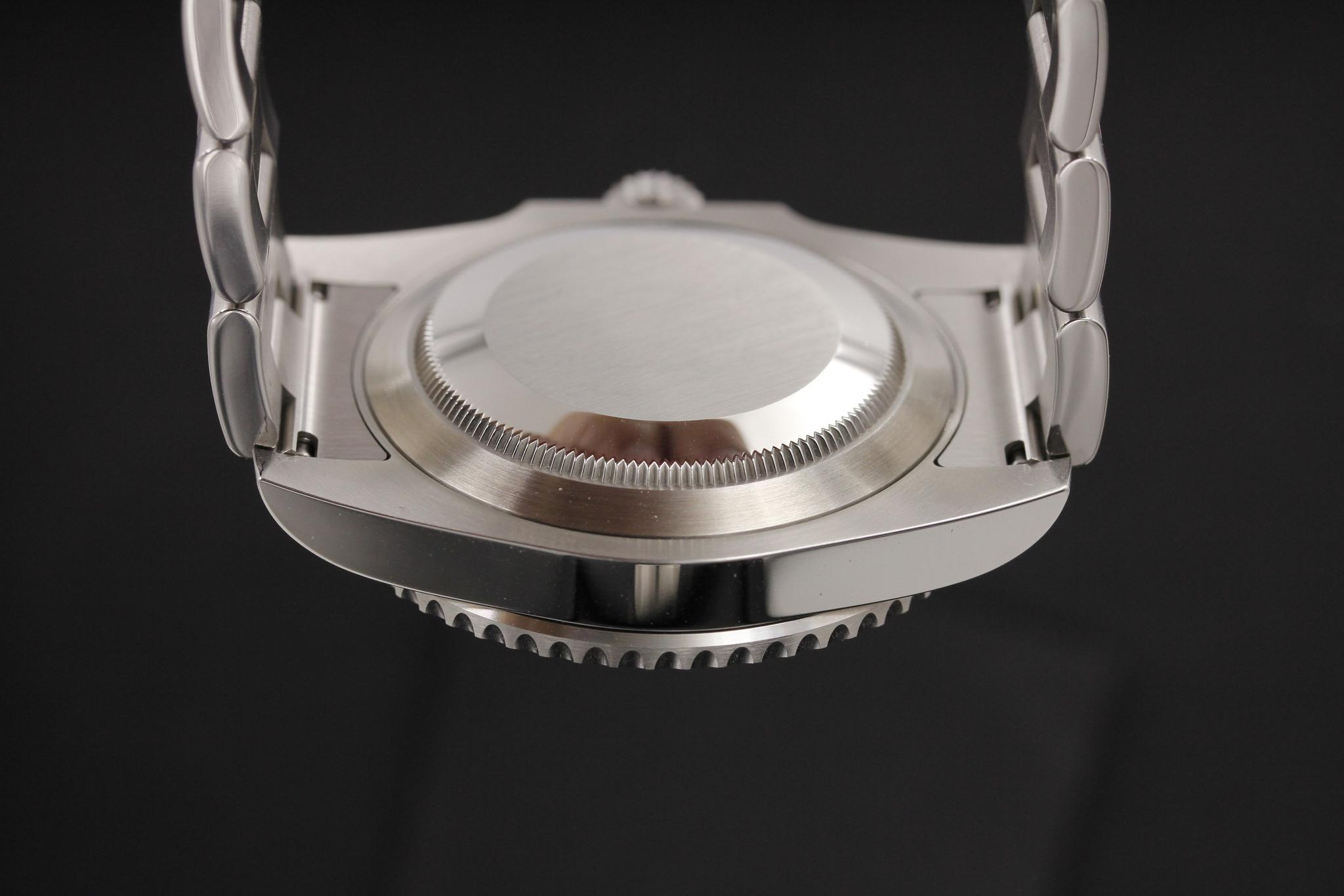 Watch Image 7