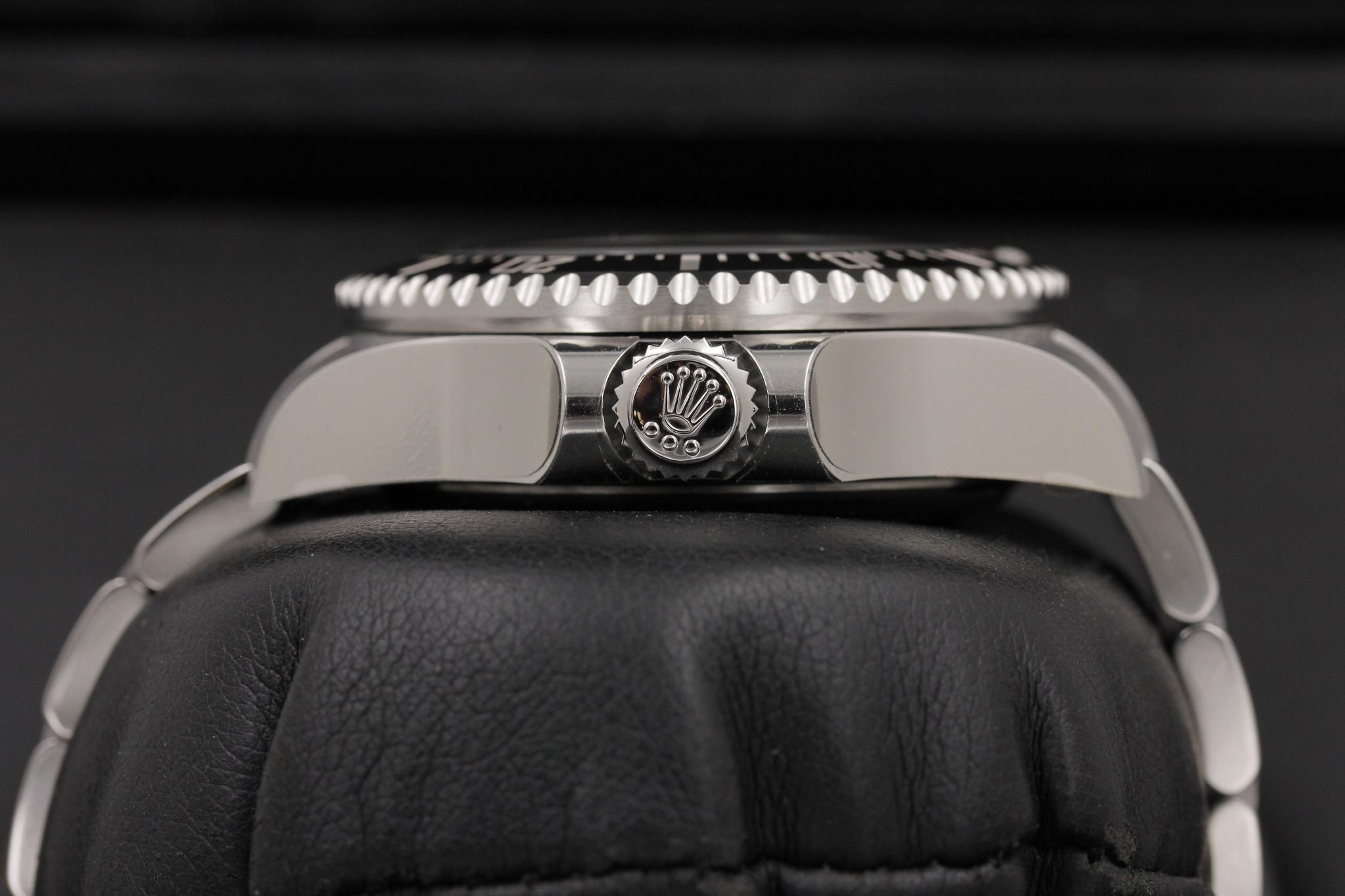 Watch Image 3