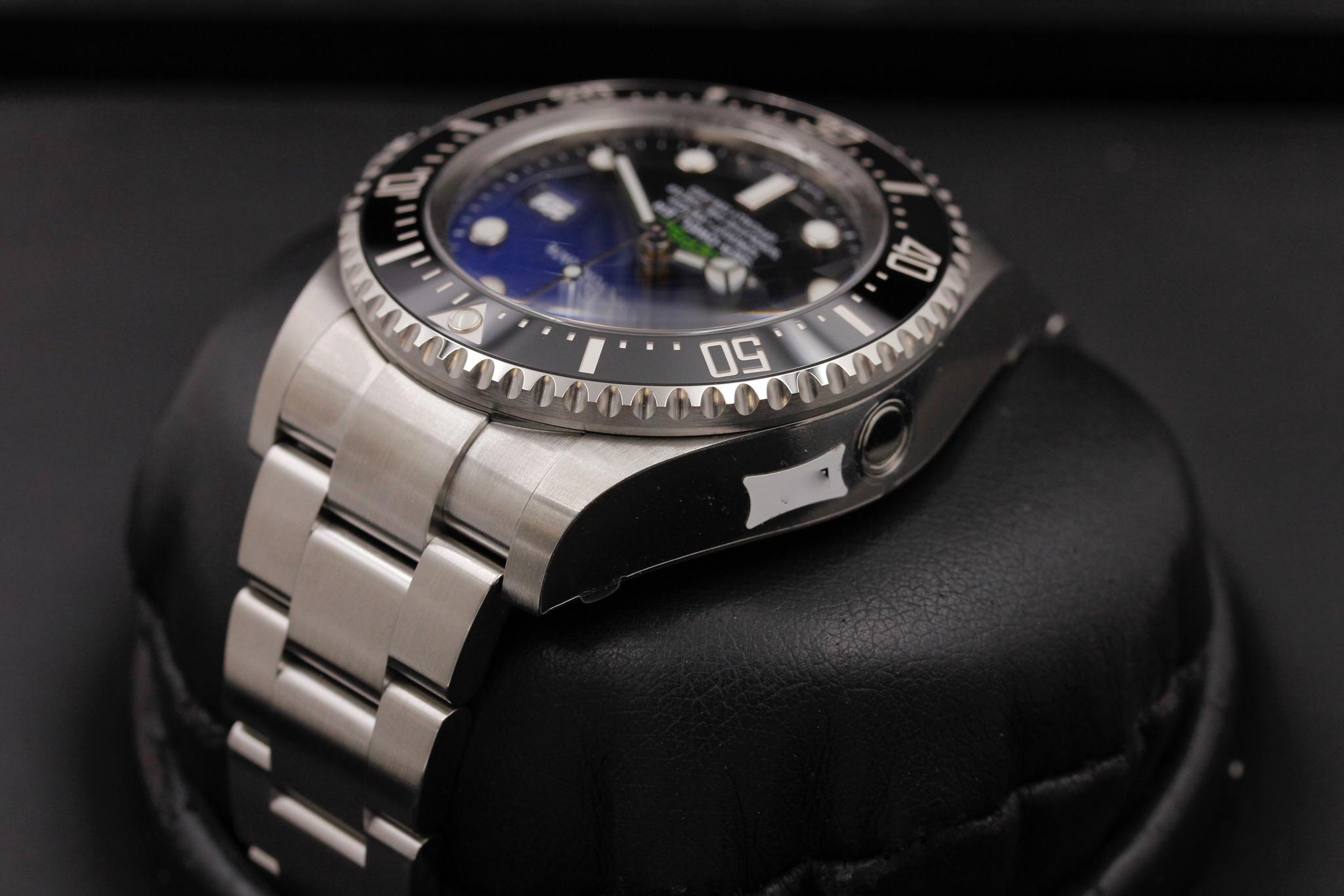 Watch Image 5