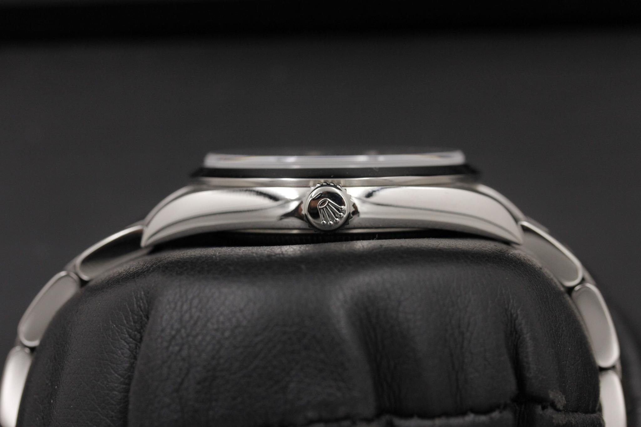 Watch Image 3