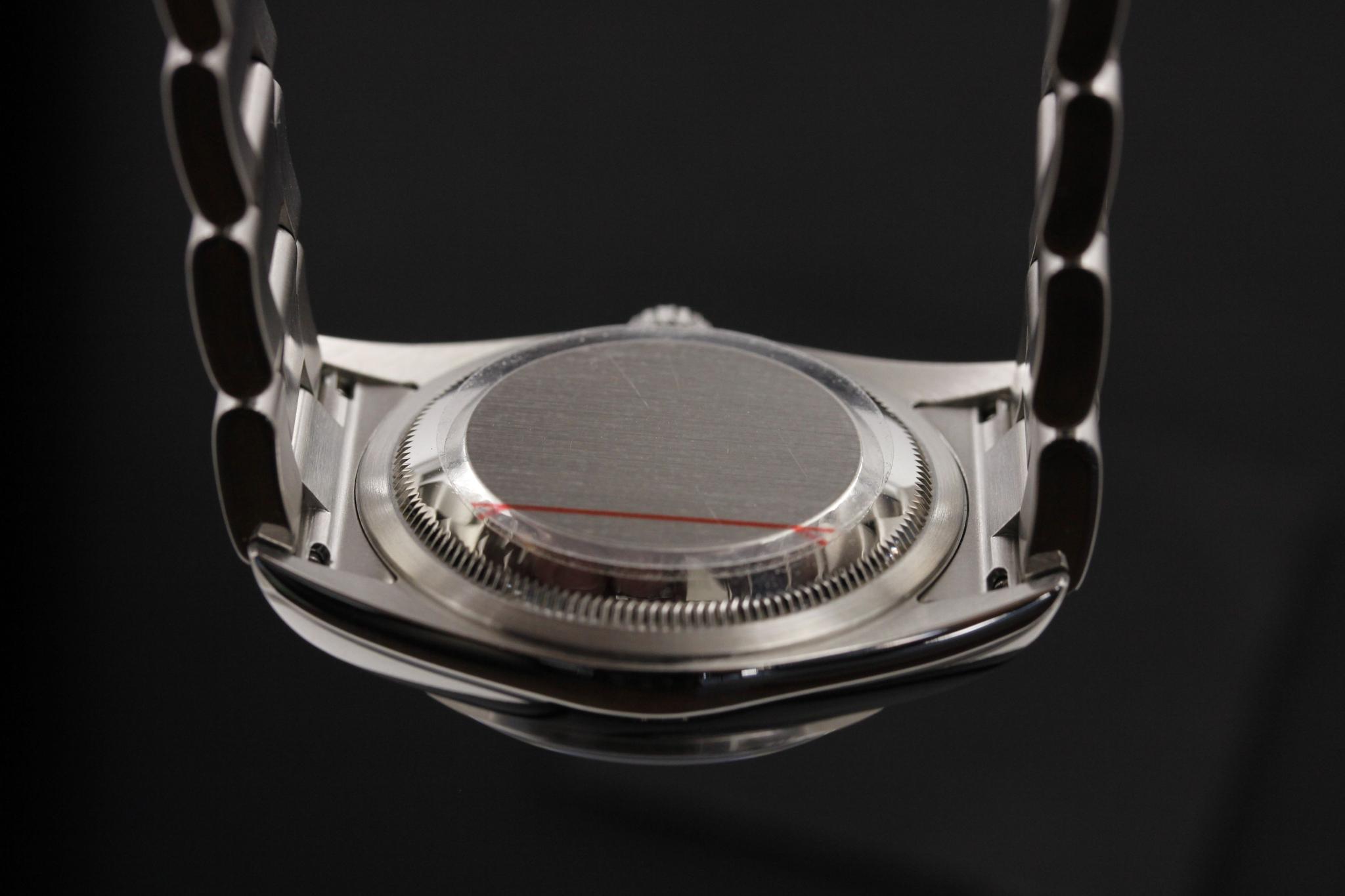 Watch Image 7