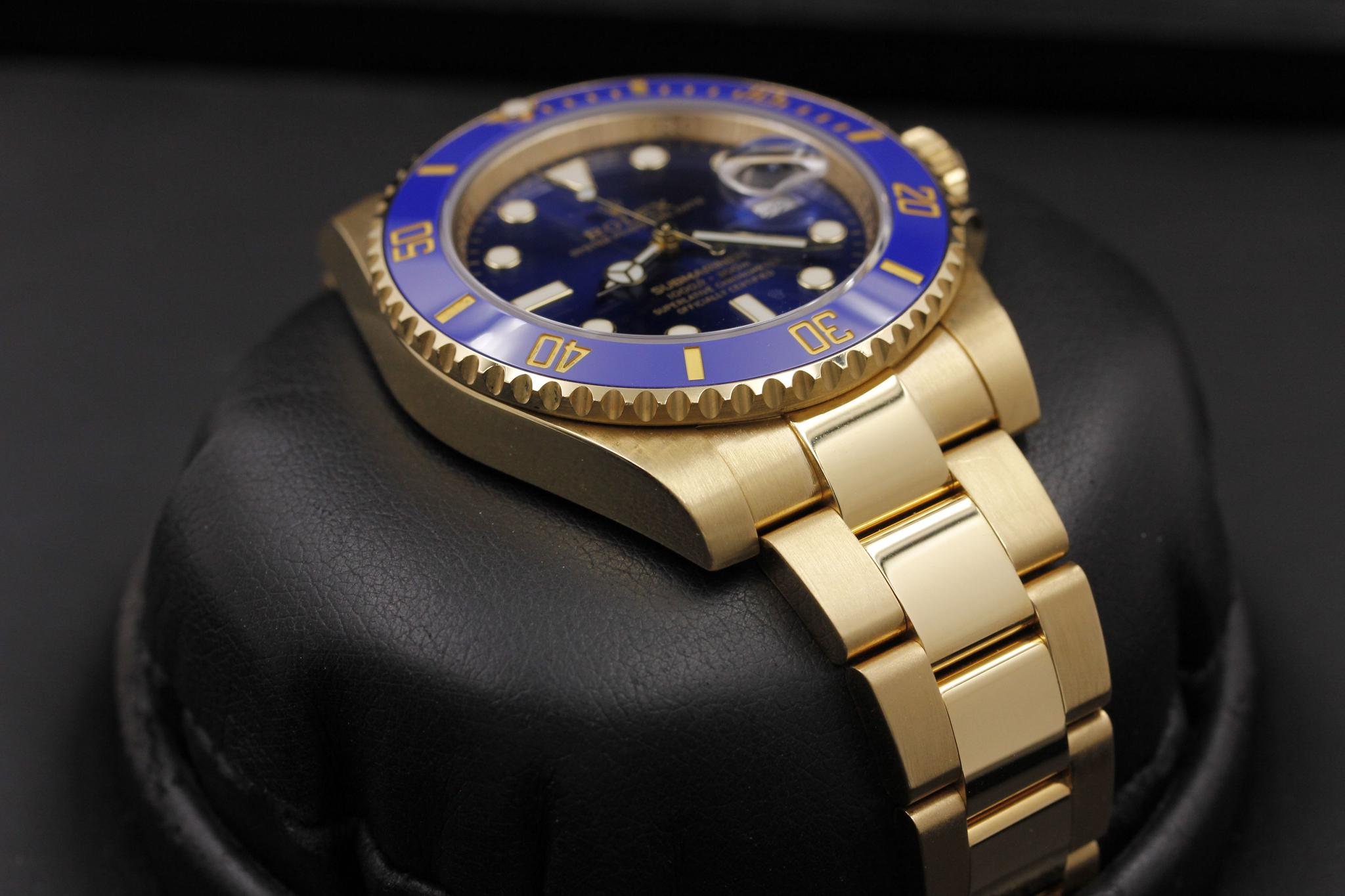 Watch Image 6