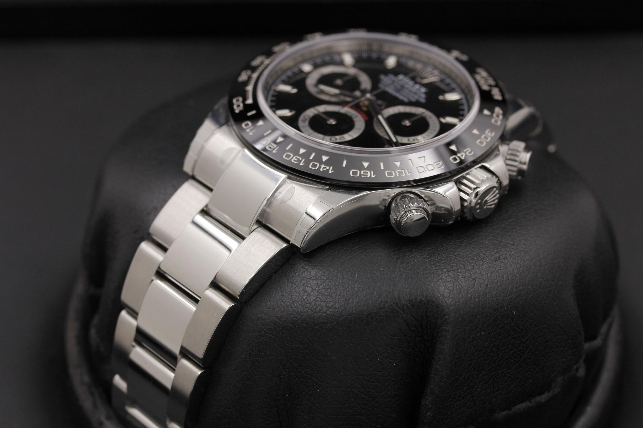 Watch Image 2