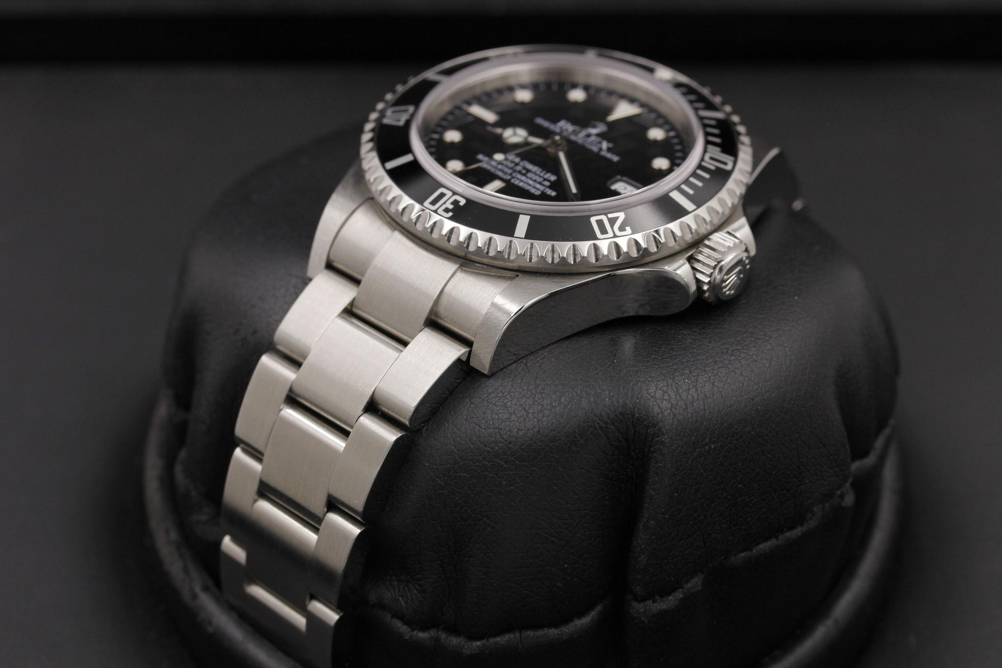 Watch Image 2