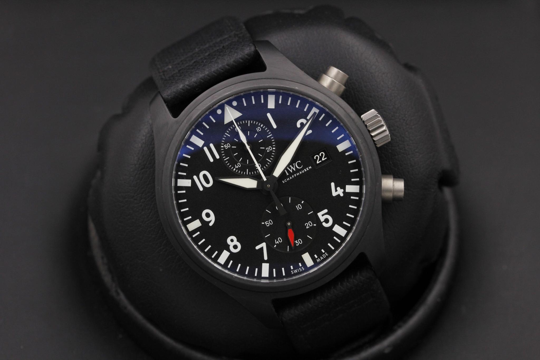 Watch Image 9
