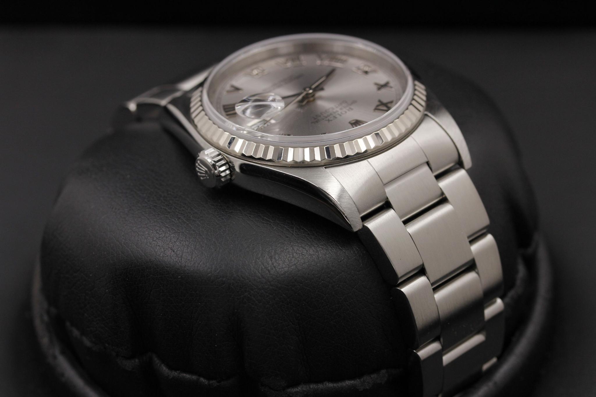 Watch Image 2