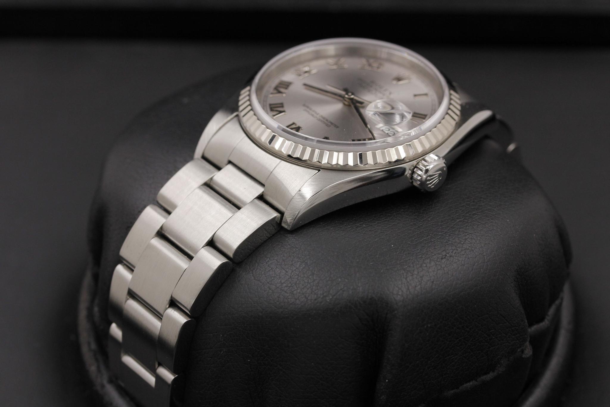 Watch Image 4