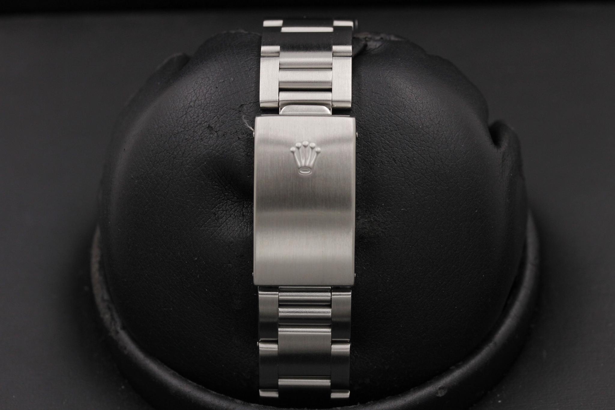 Watch Image 8