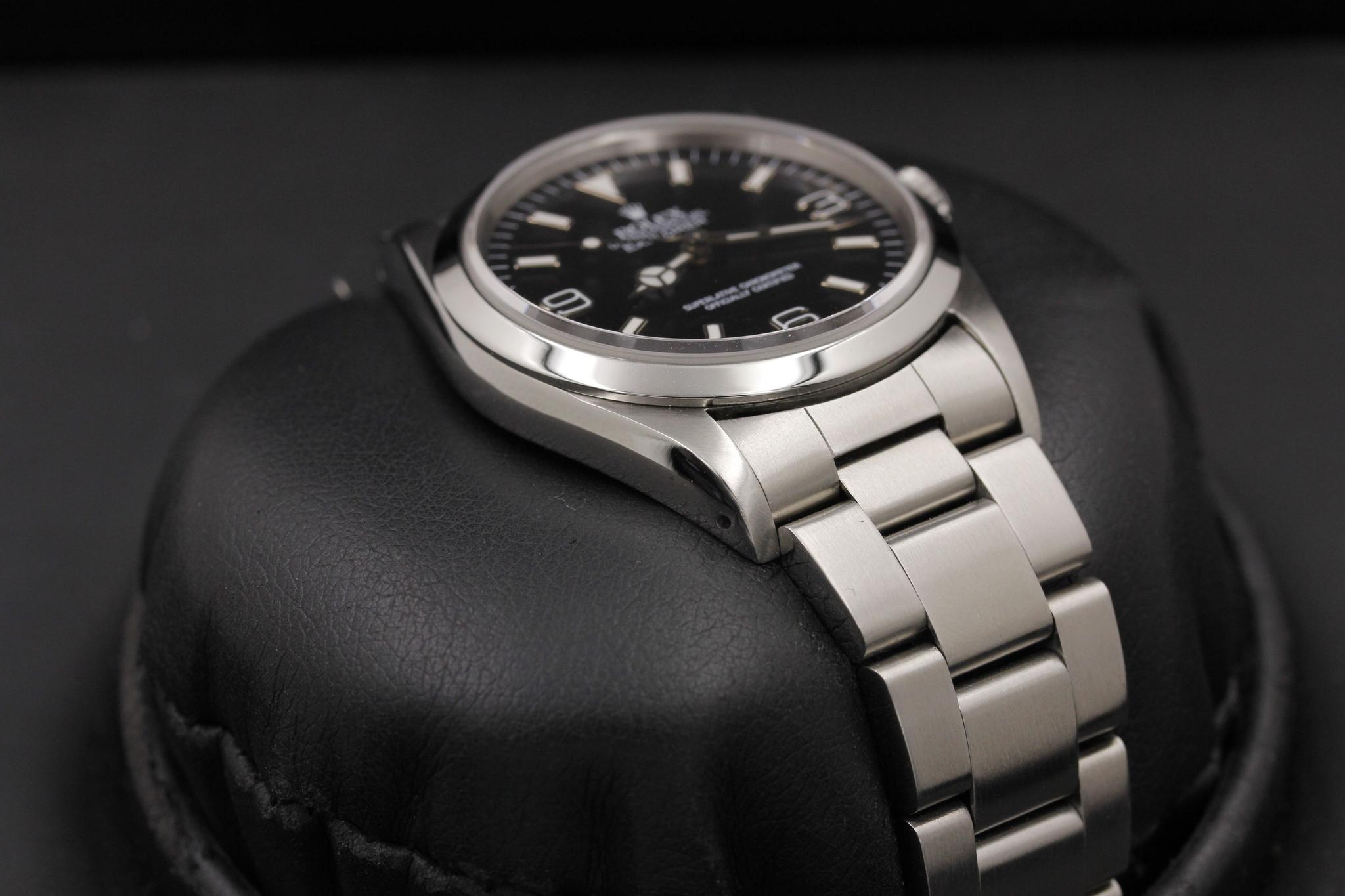 Watch Image 6