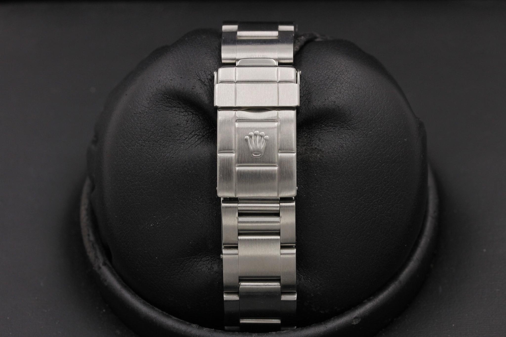 Watch Image 8