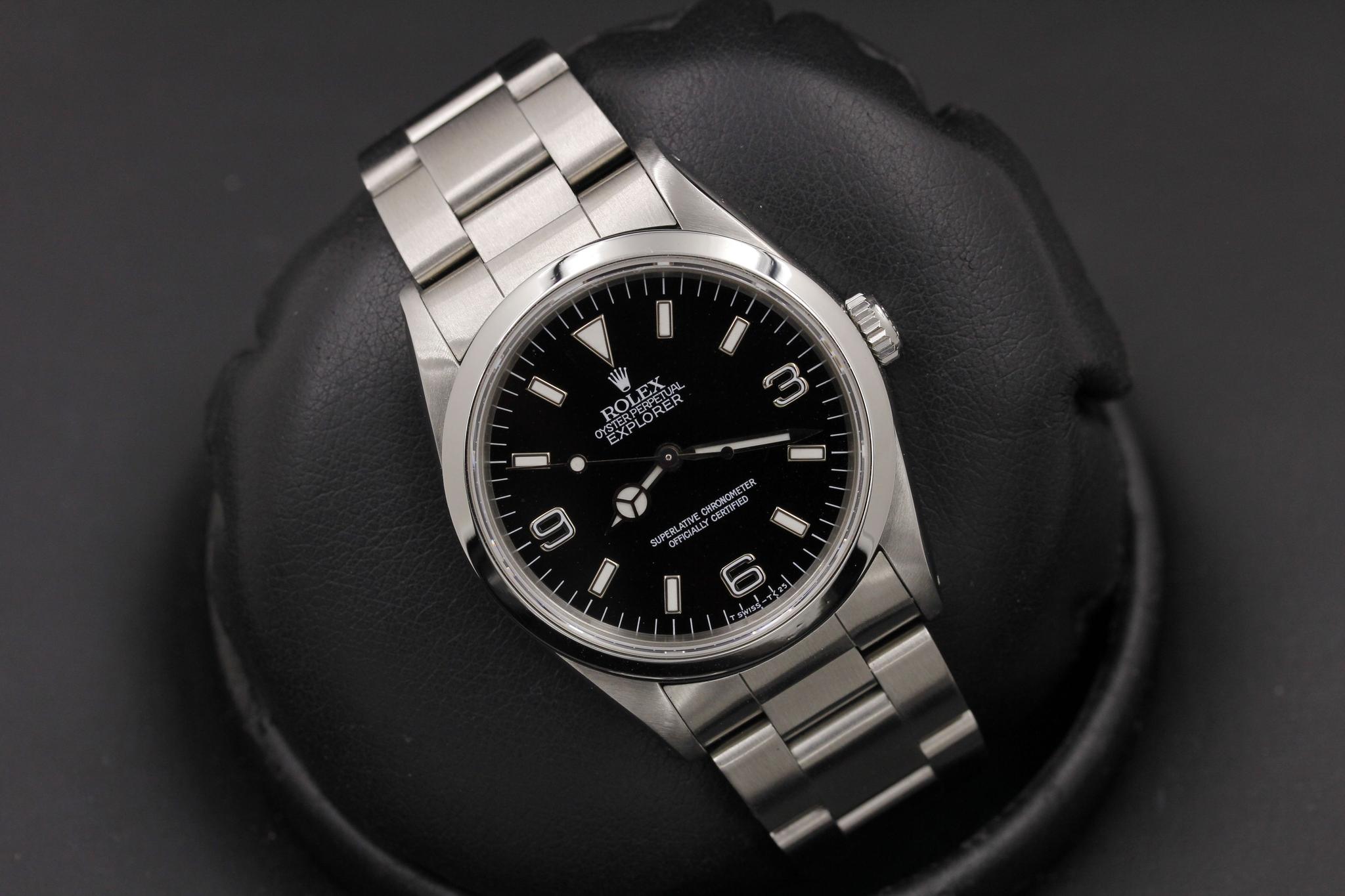 Watch Image 9