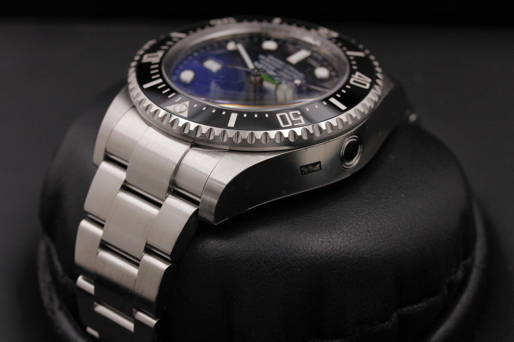 Watch Image 5