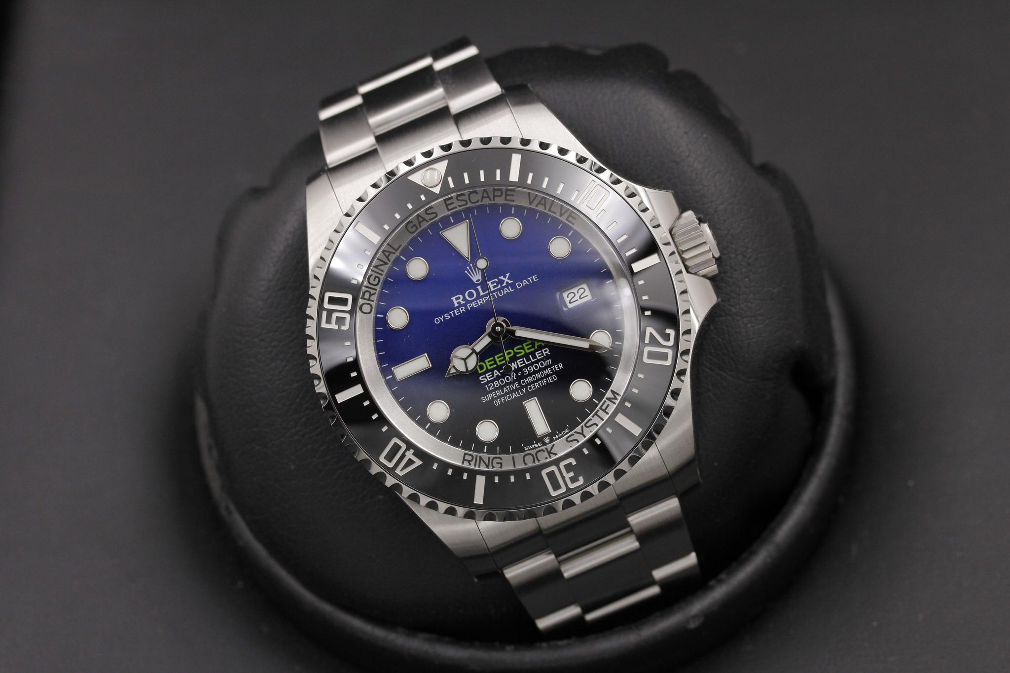 Watch Image 9