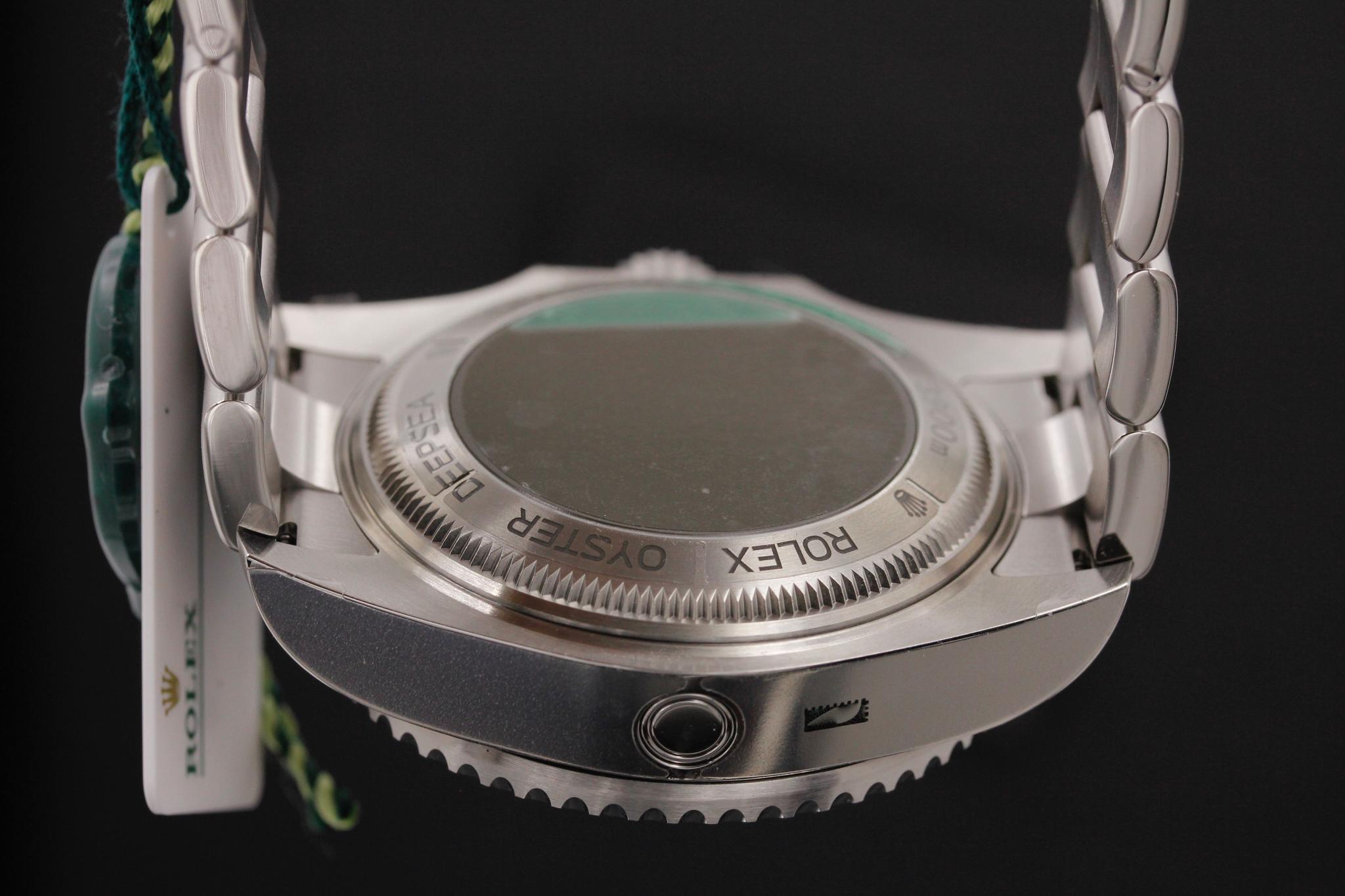 Watch Image 7