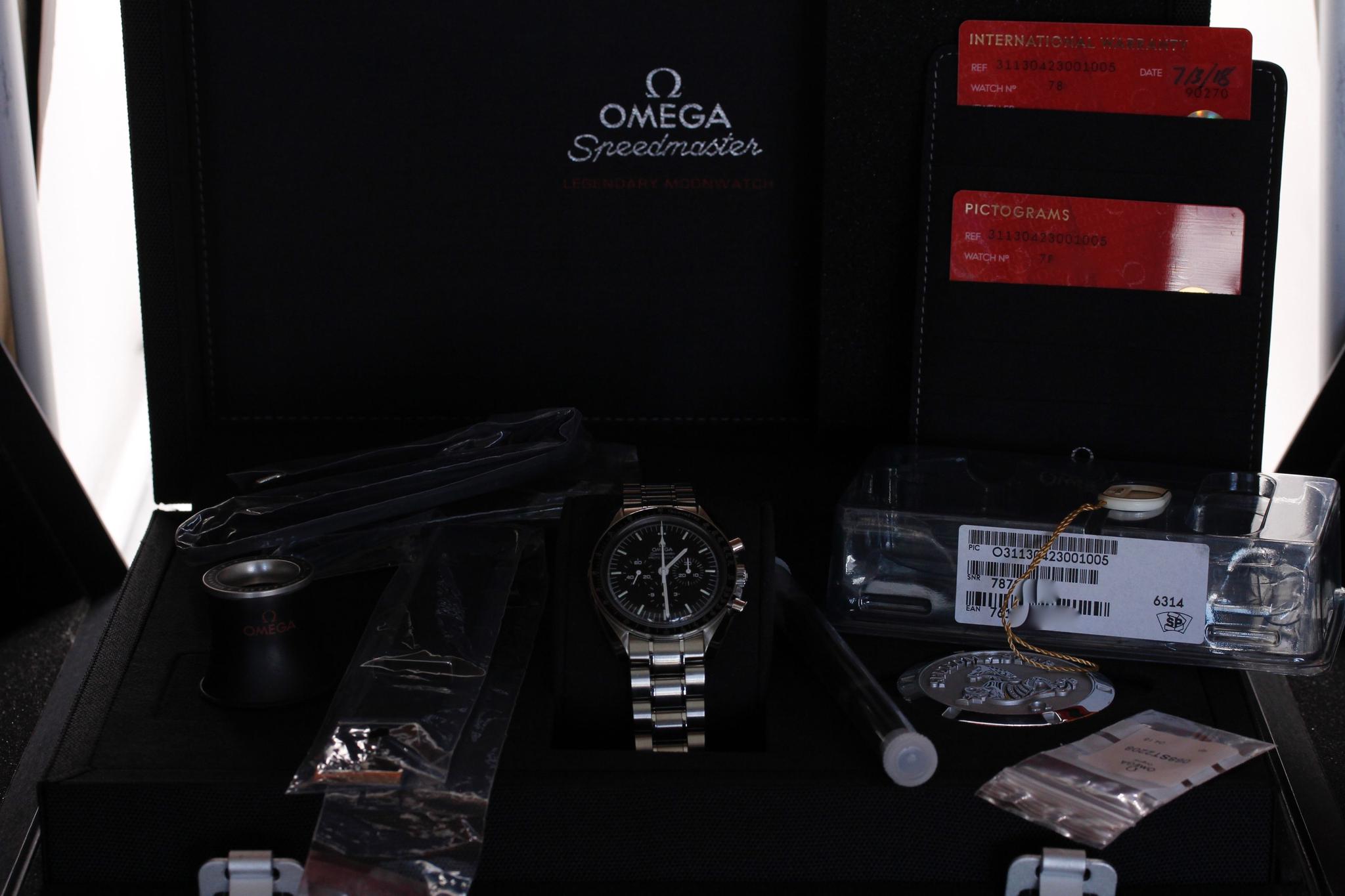 Watch Image 11