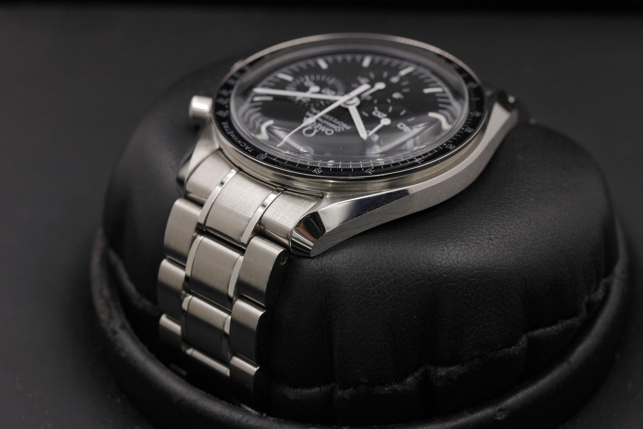 Watch Image 5