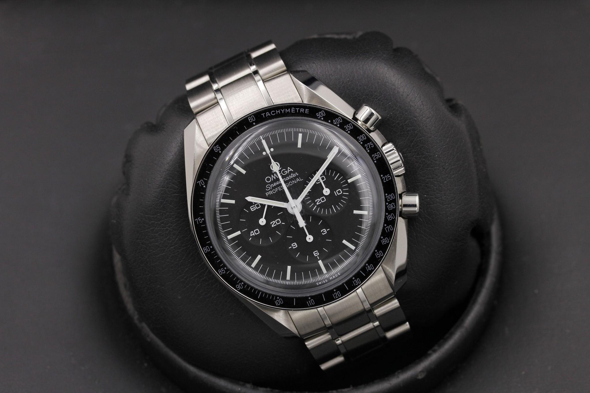 Watch Image 9
