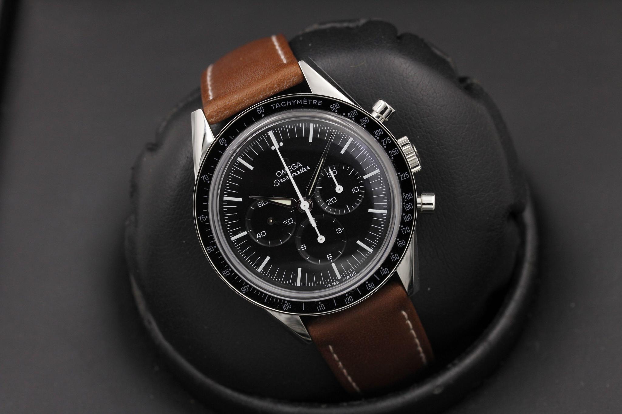 Watch Image 9