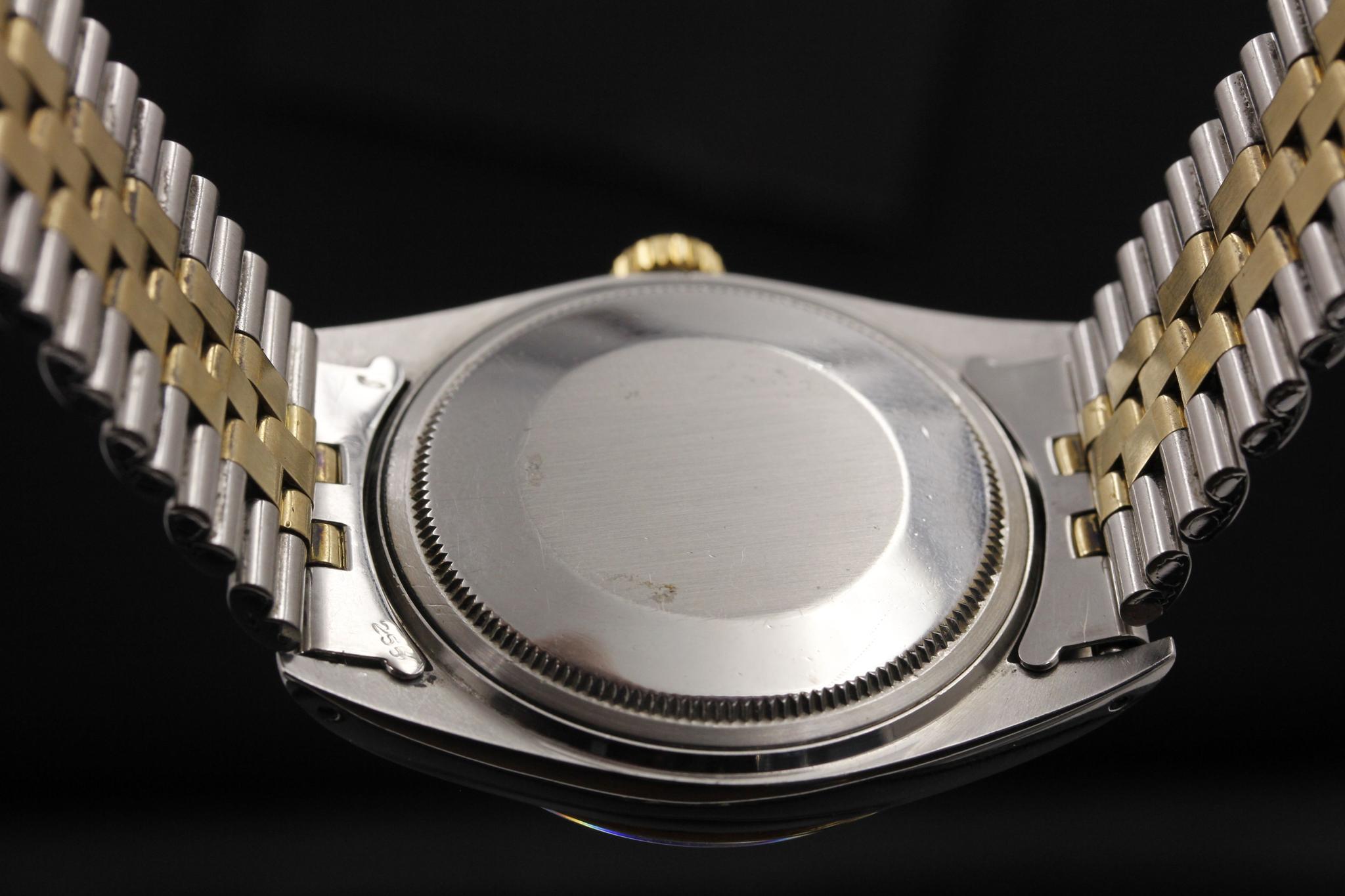 Watch Image 8