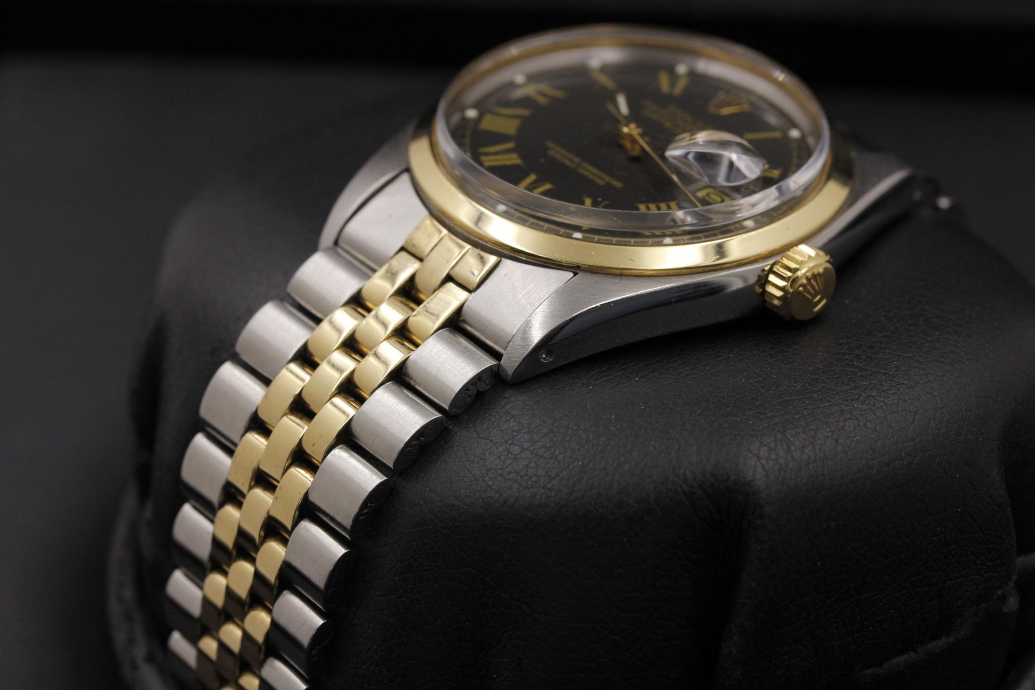 Watch Image 3