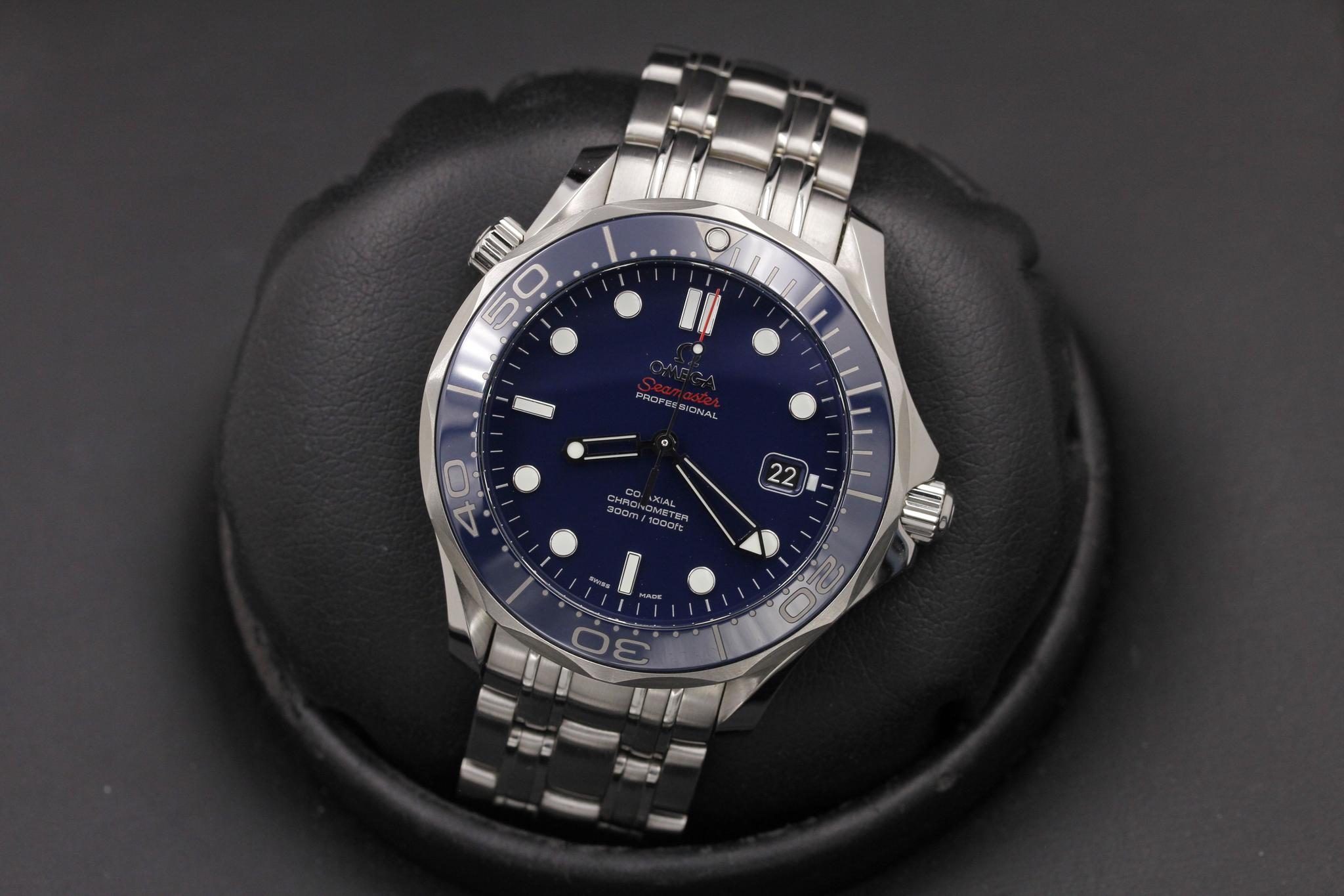 Watch Image 10