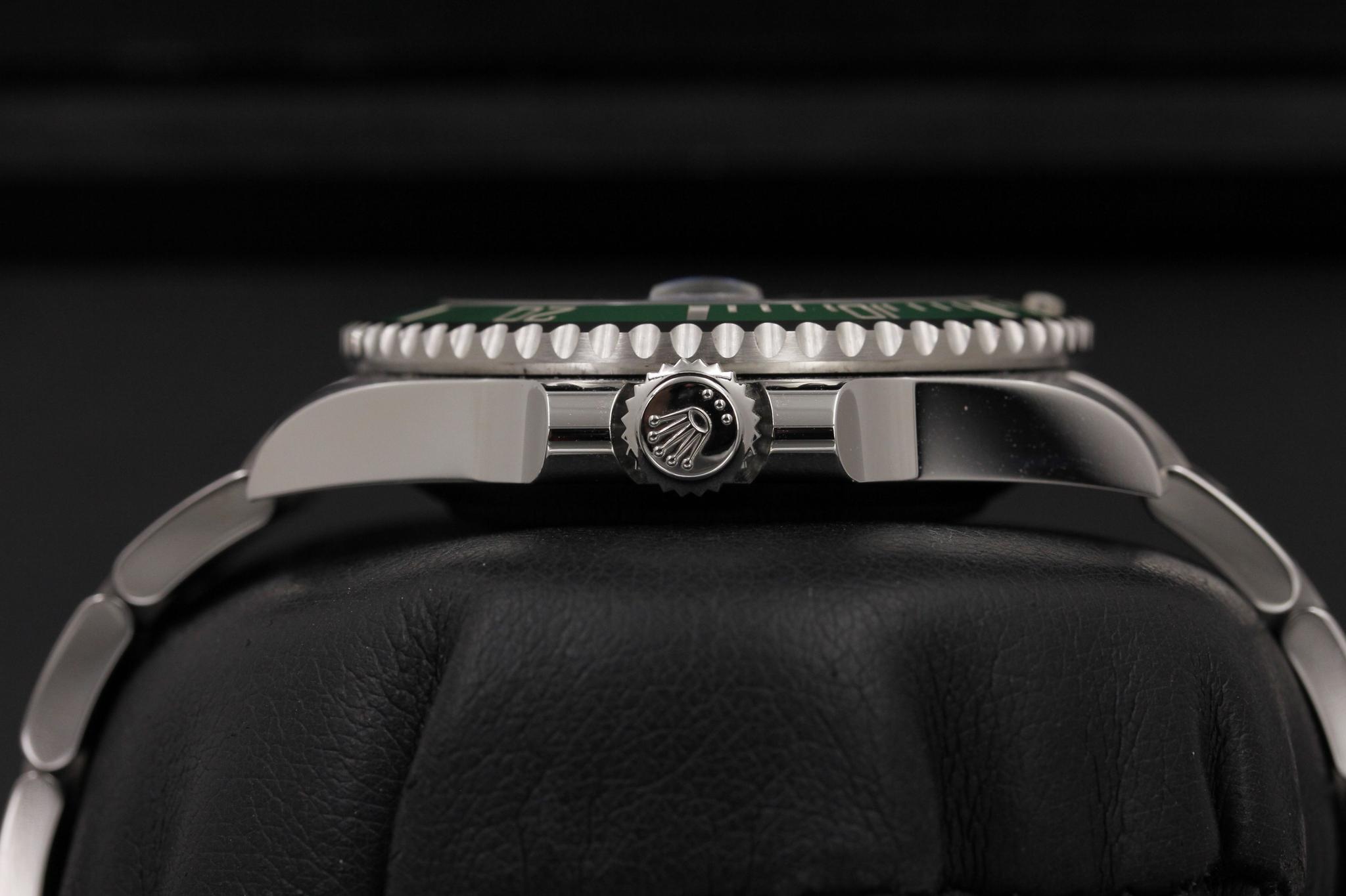 Watch Image 3