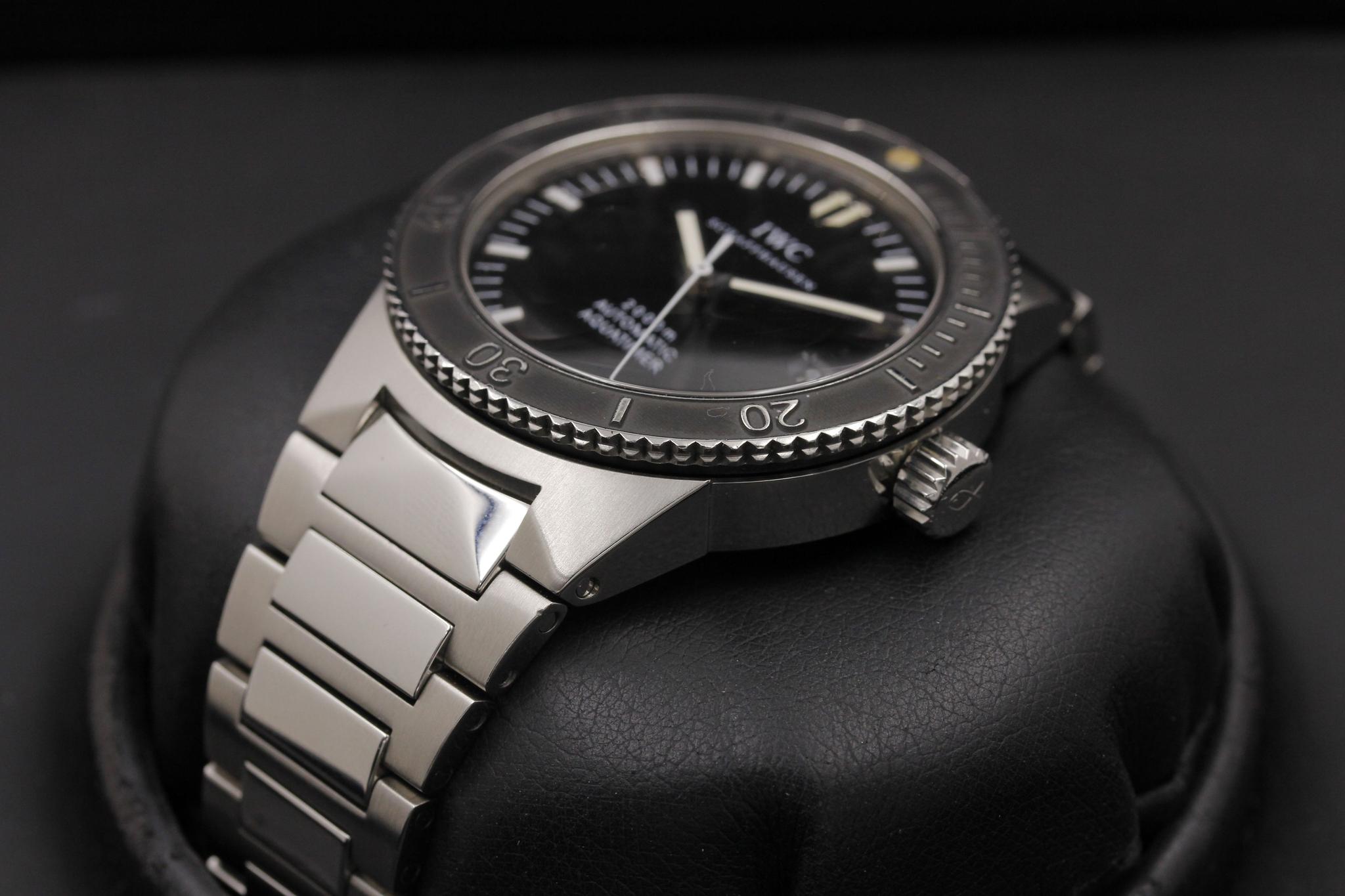 Watch Image 2