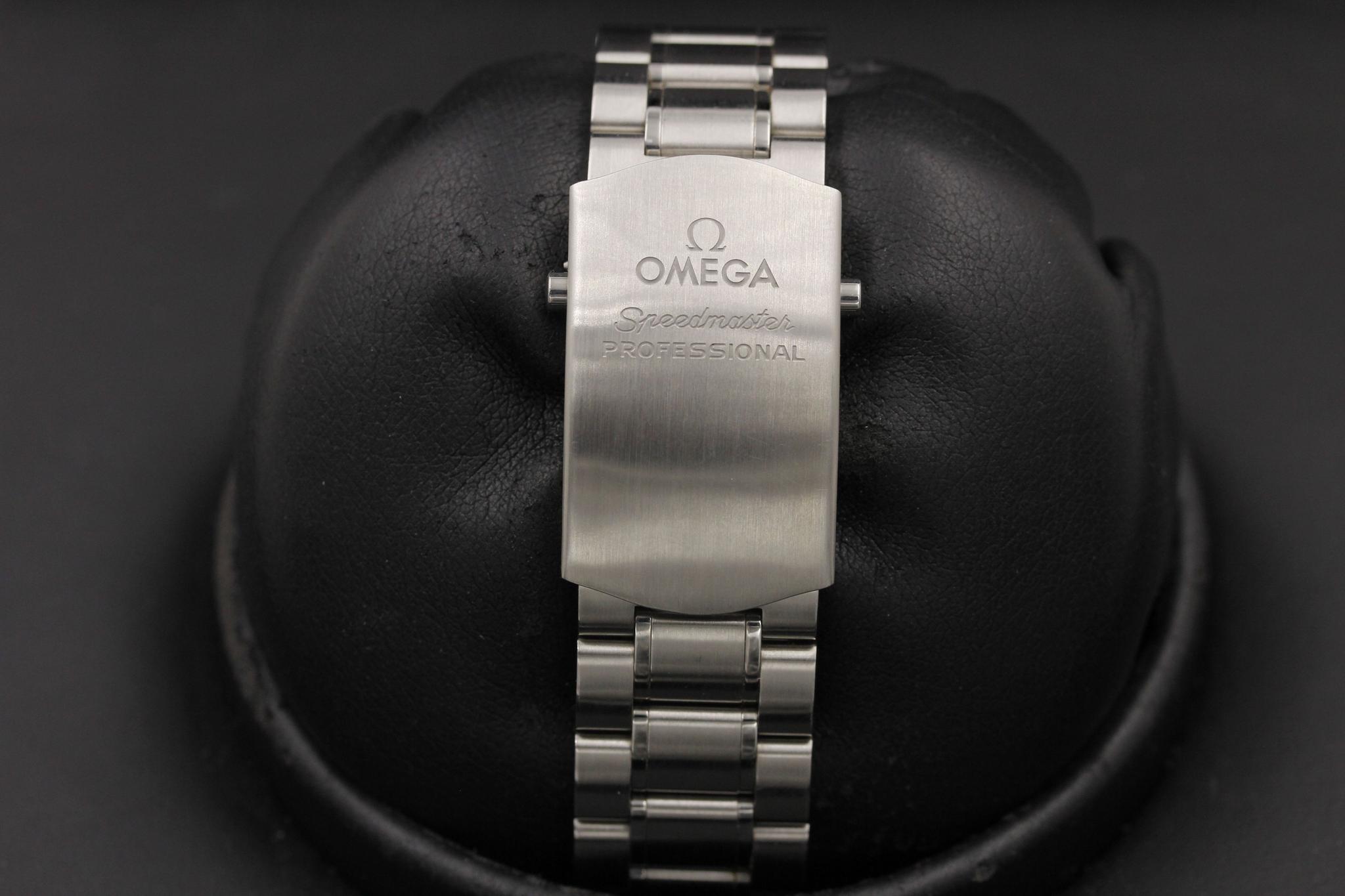 Watch Image 8