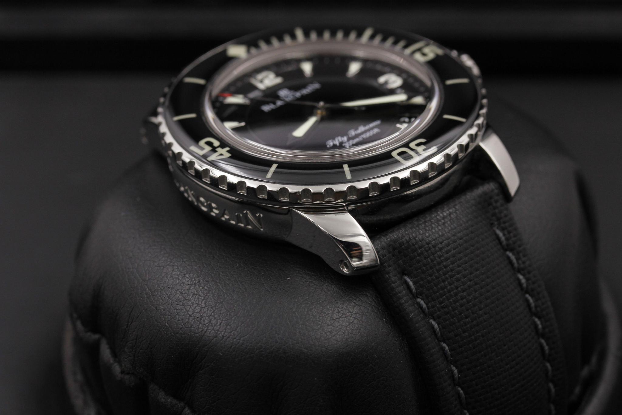 Watch Image 5