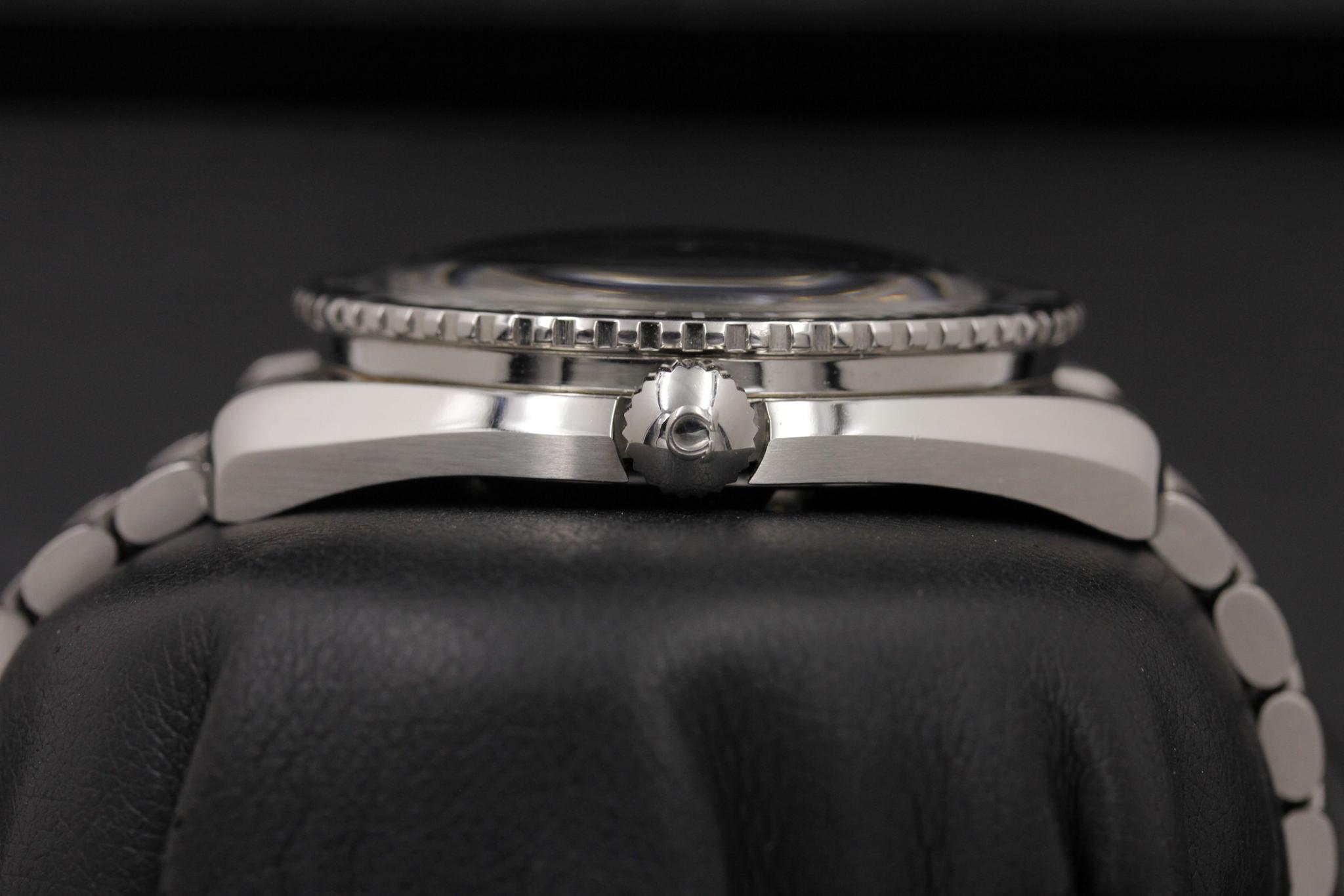 Watch Image 3