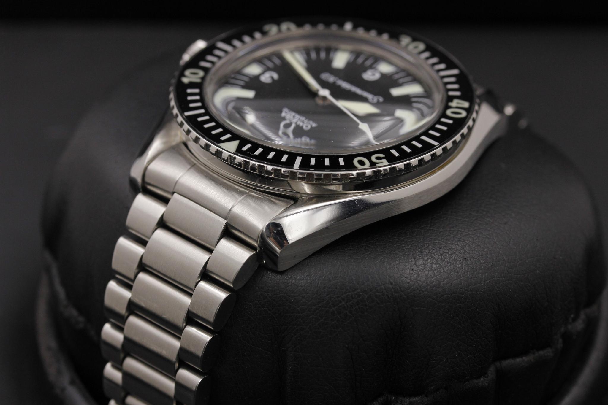 Watch Image 5