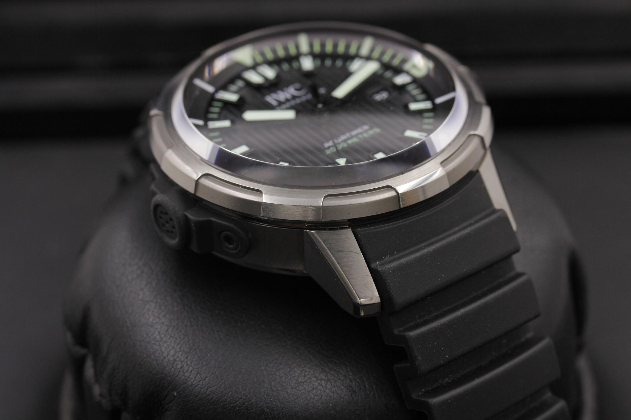 Watch Image 6