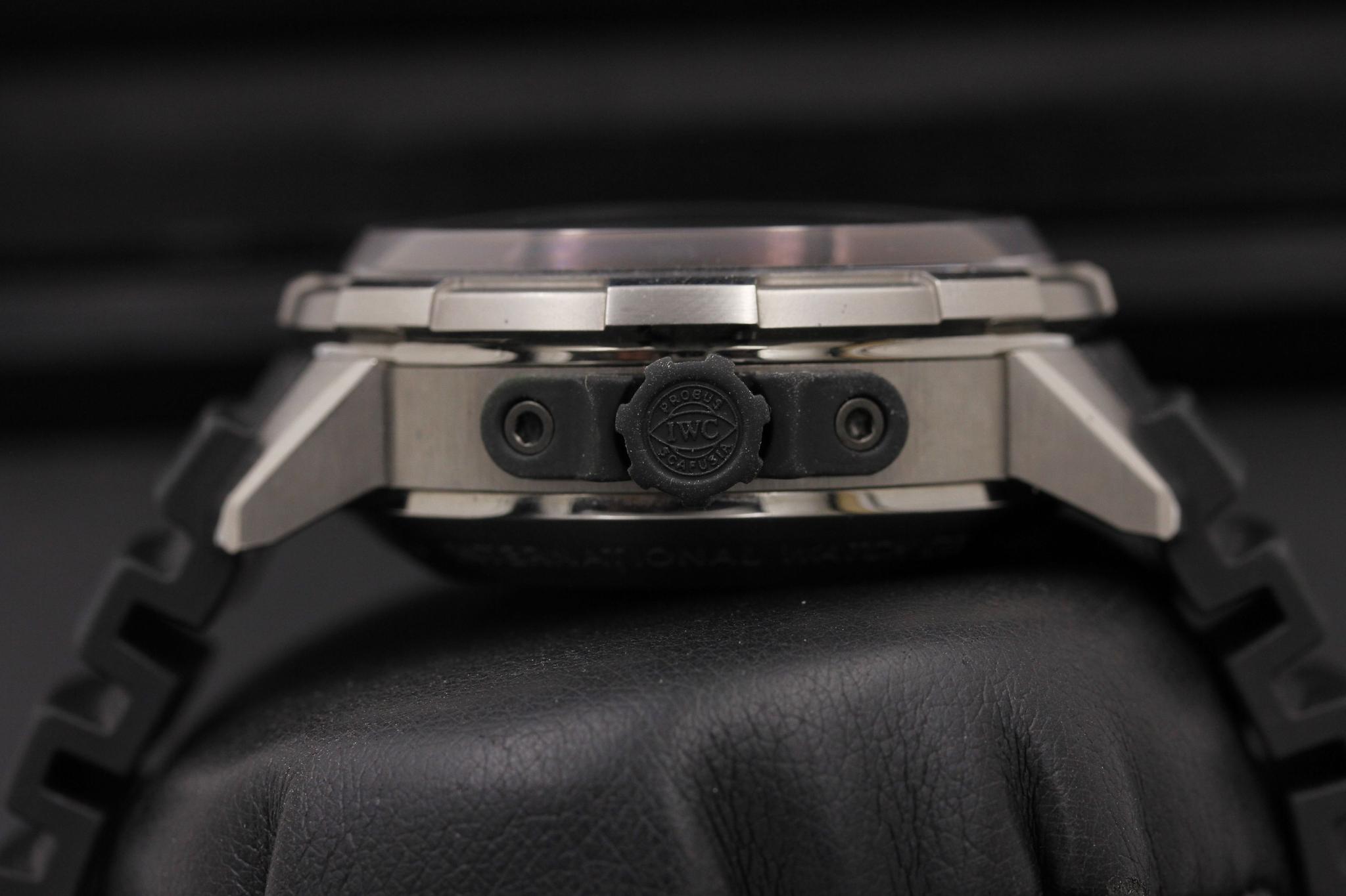 Watch Image 3