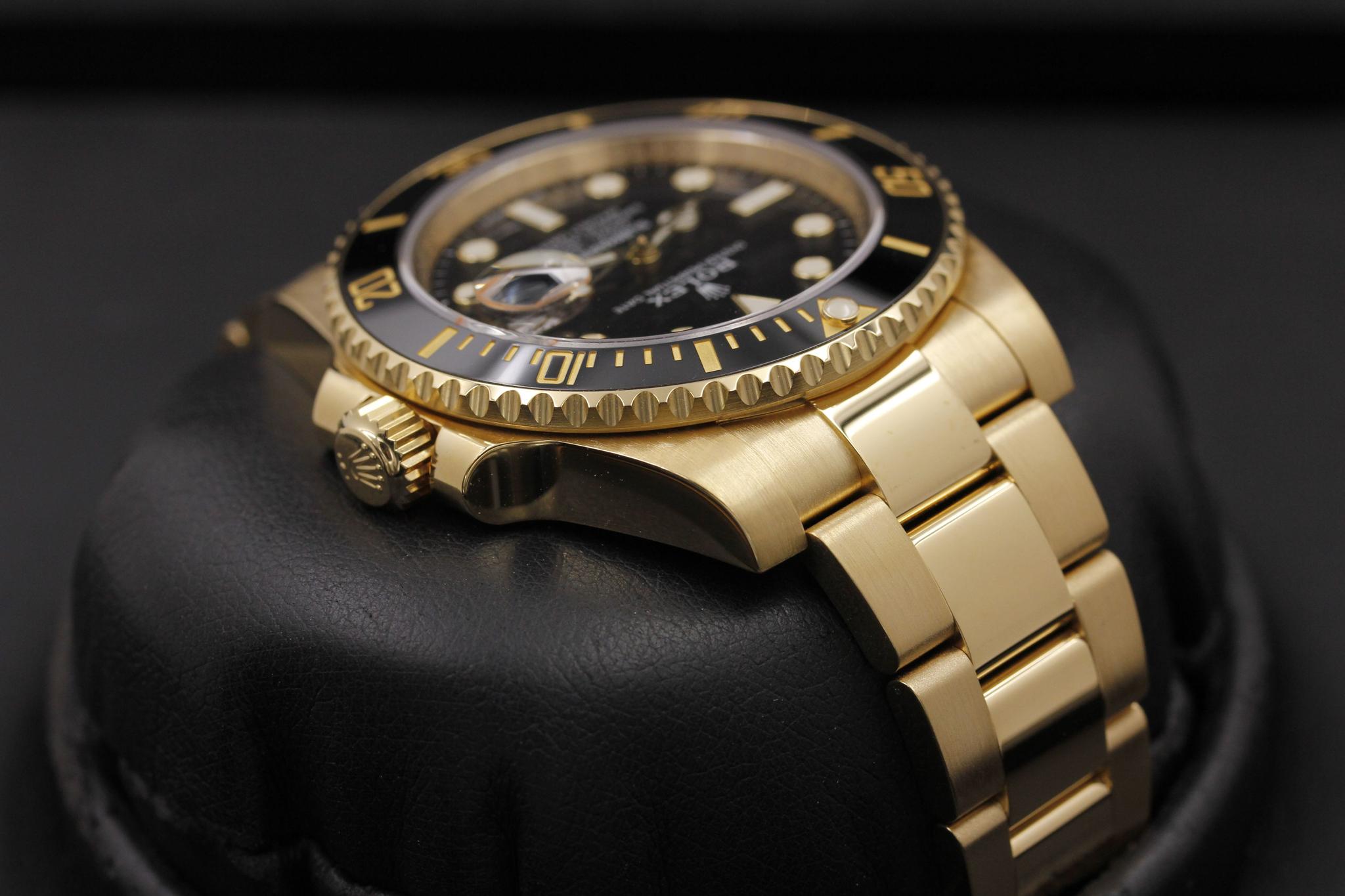 Watch Image 4